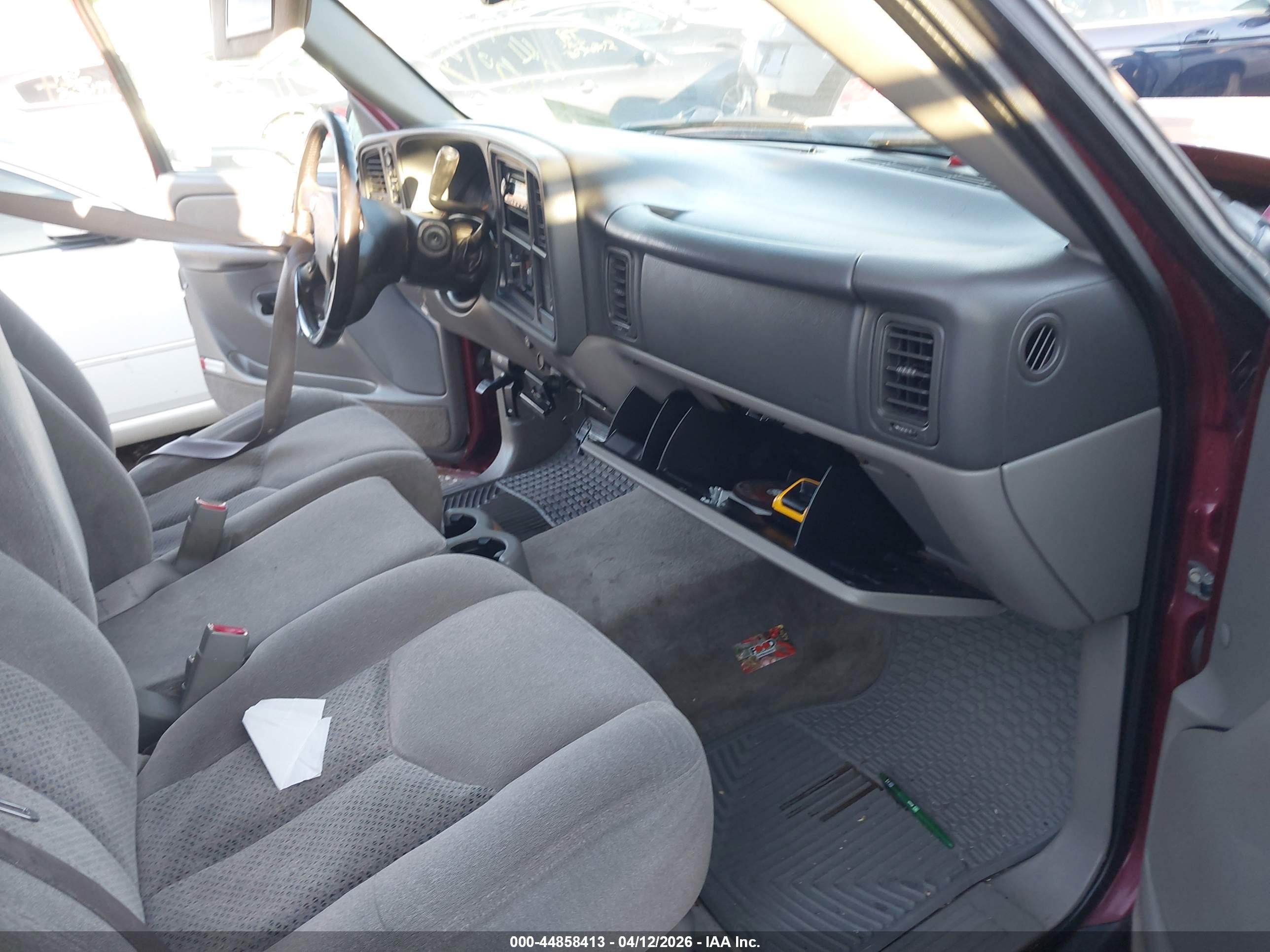CHEVROLET TAHOE image 5