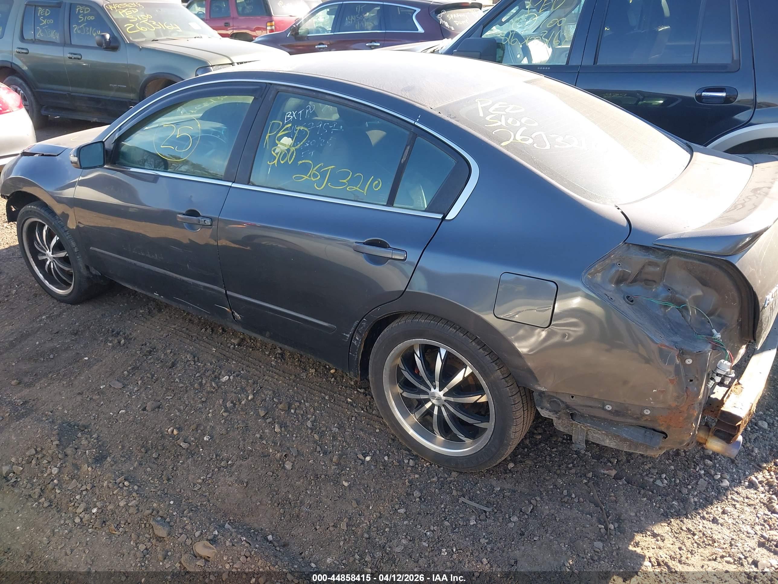 NISSAN ALTIMA image 3