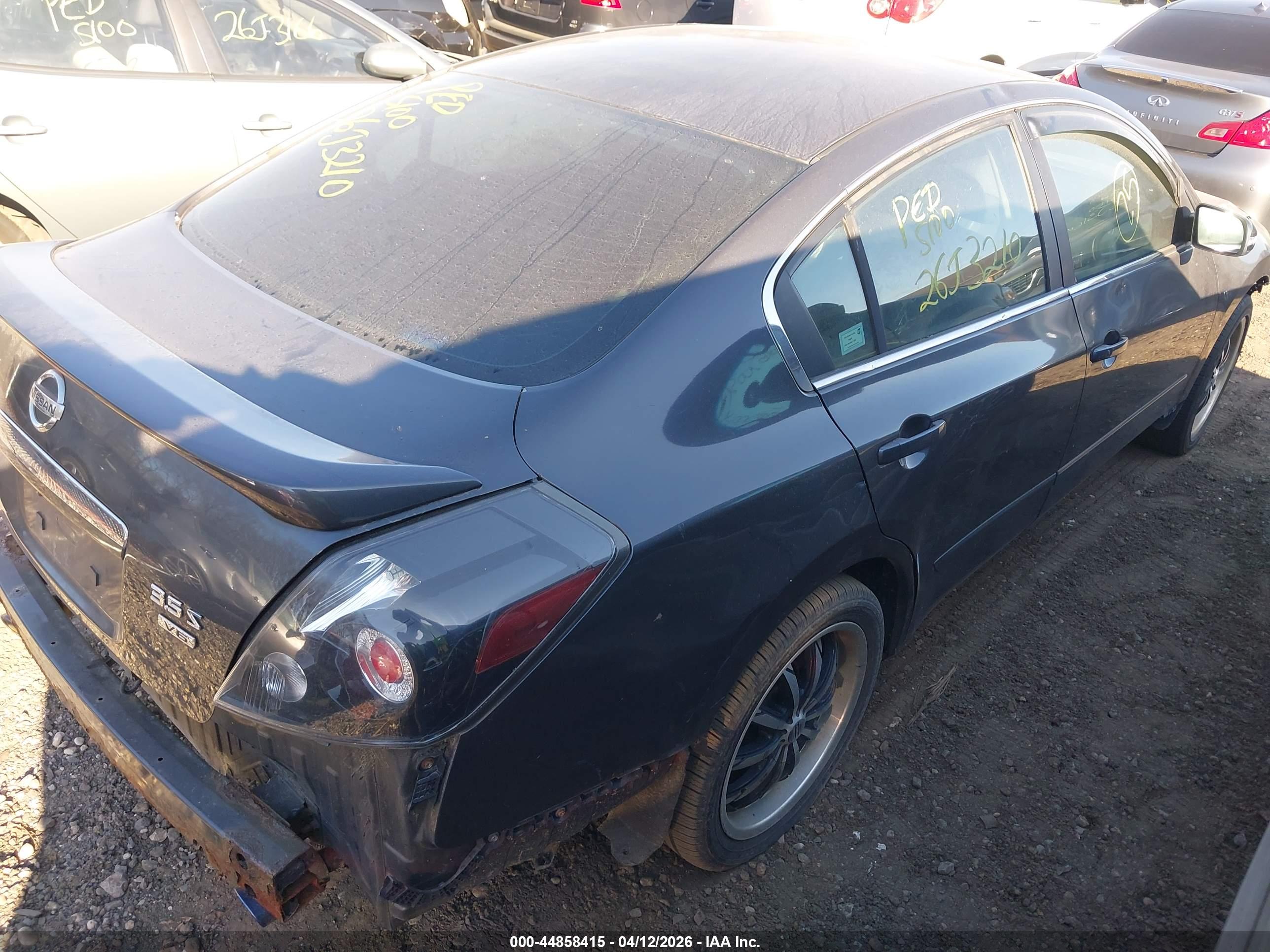 NISSAN ALTIMA image 4