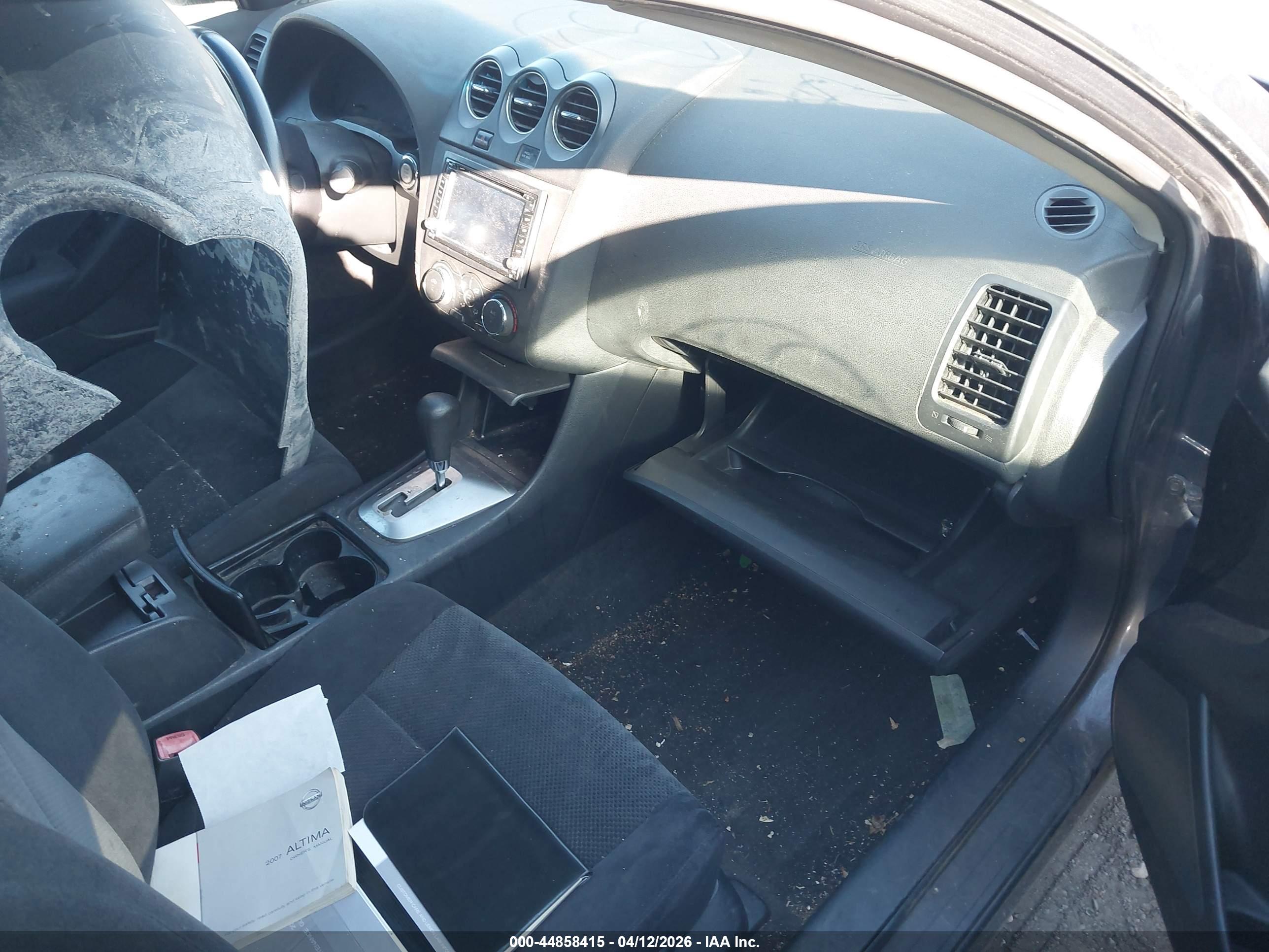 NISSAN ALTIMA image 5