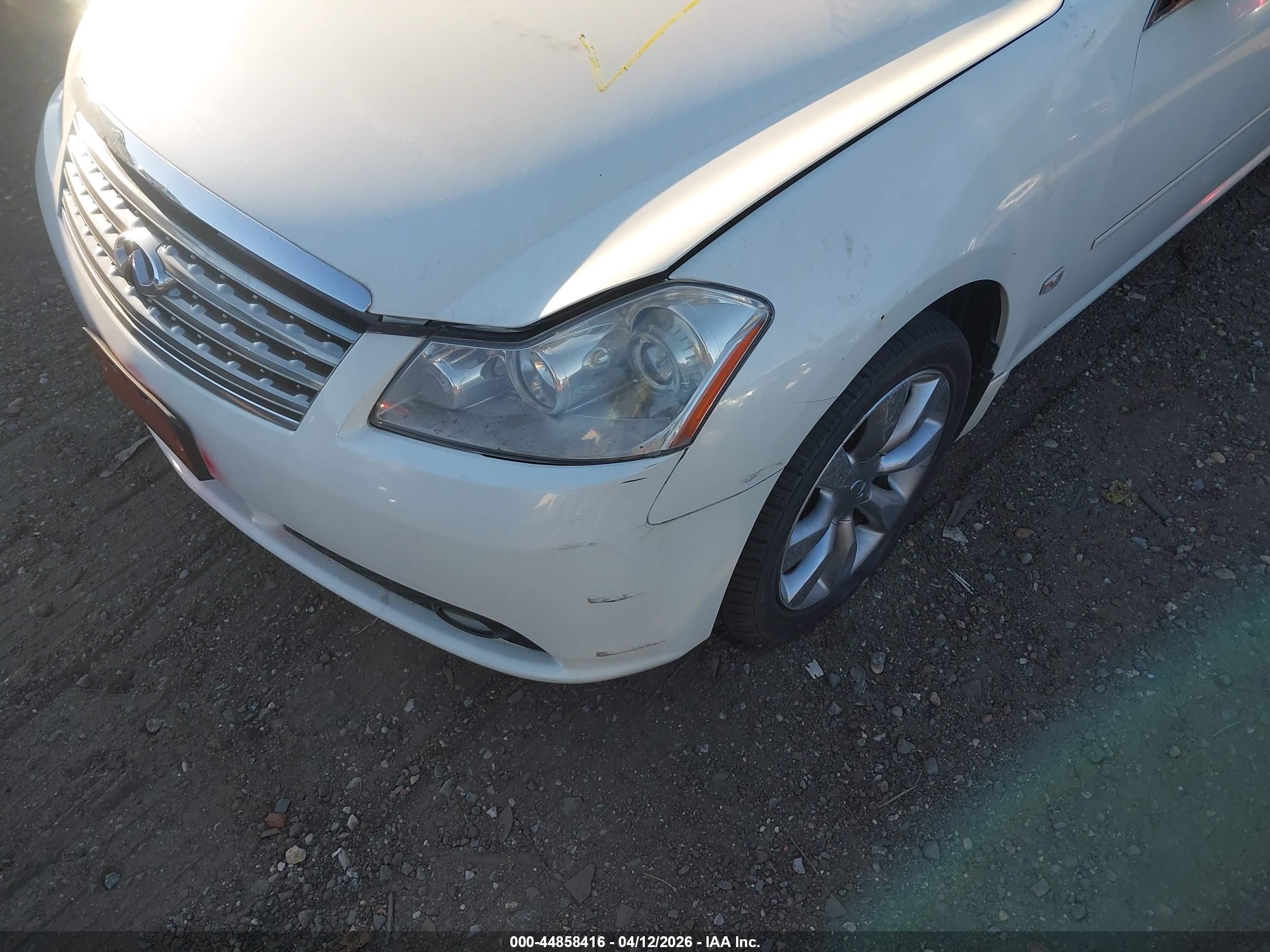 INFINITI M35X image 6