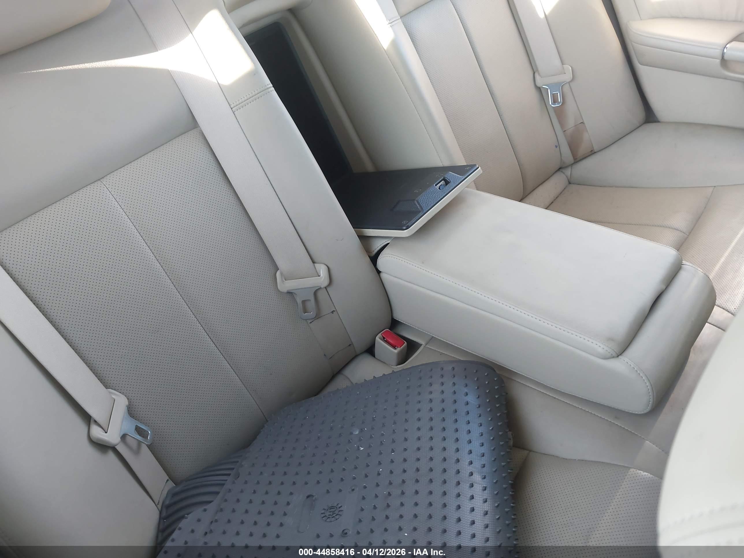 INFINITI M35X image 8