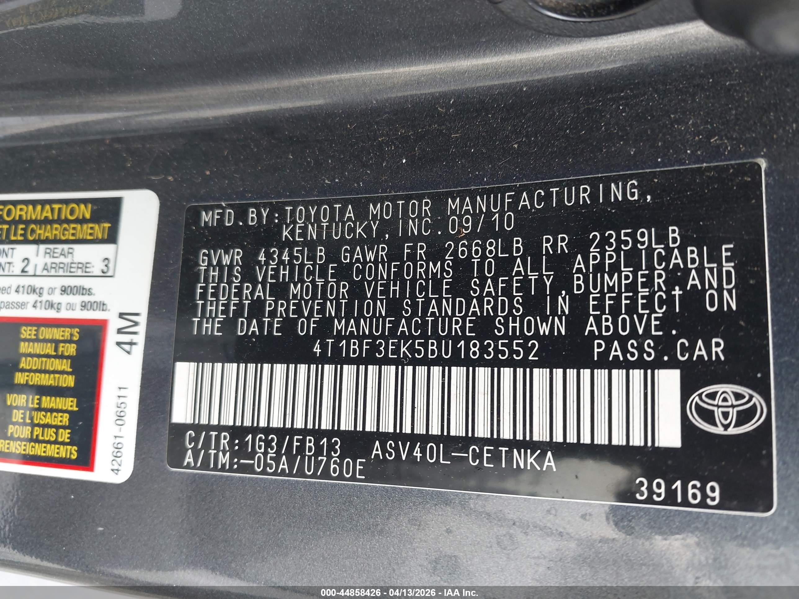 TOYOTA CAMRY image 9