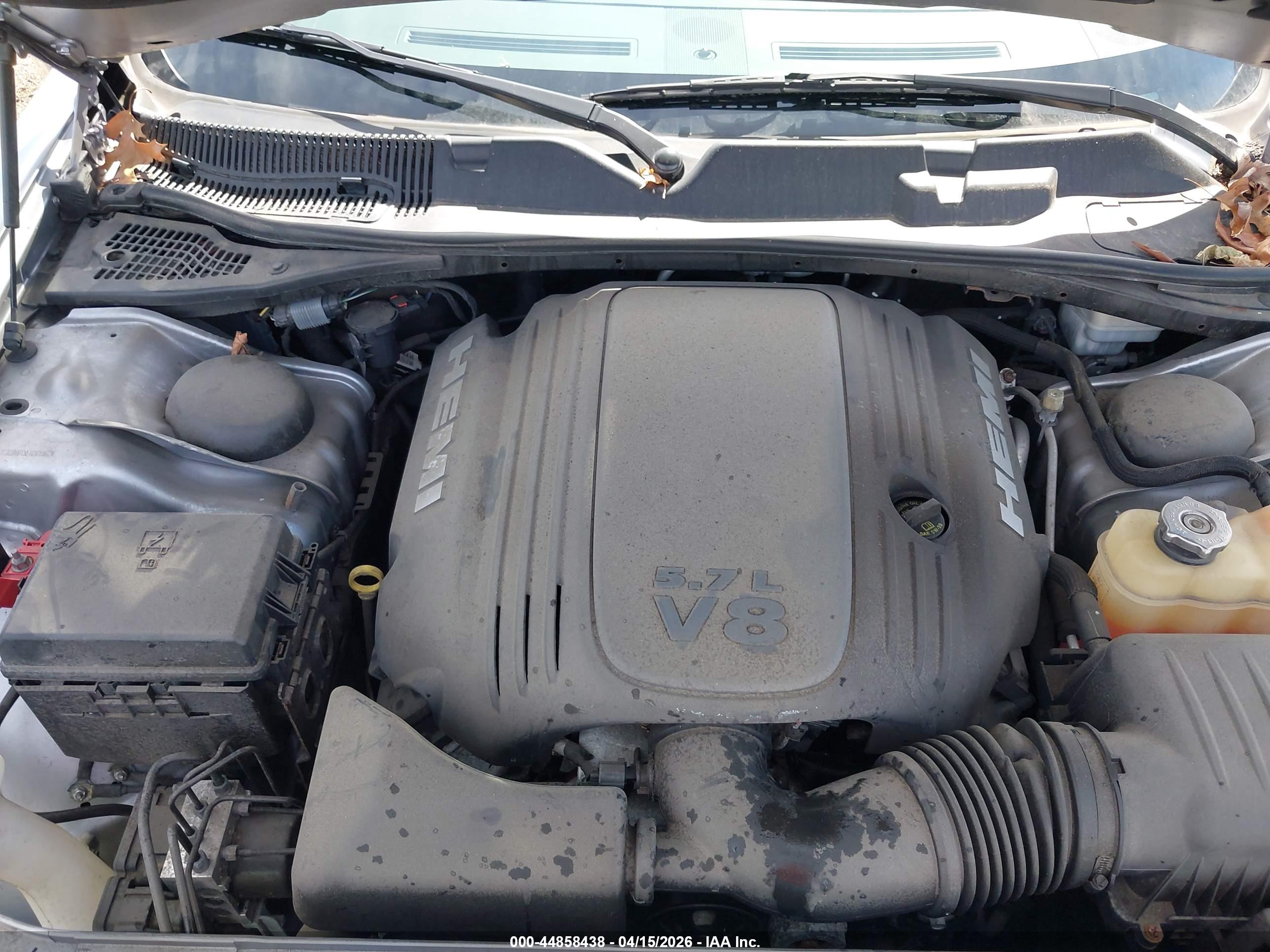 DODGE CHALLENGER image 10