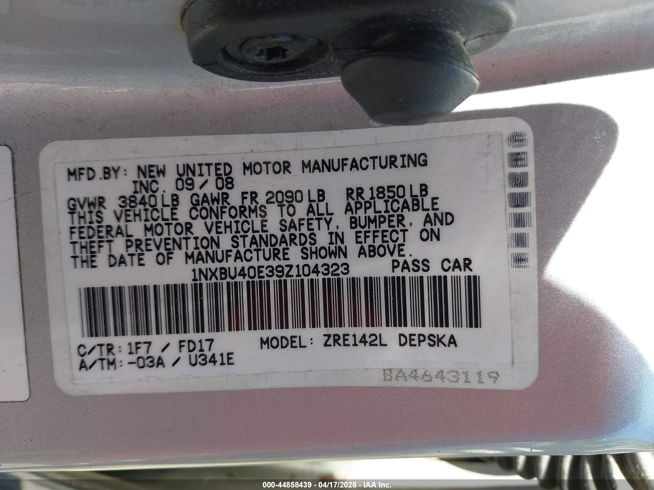 TOYOTA COROLLA image 9