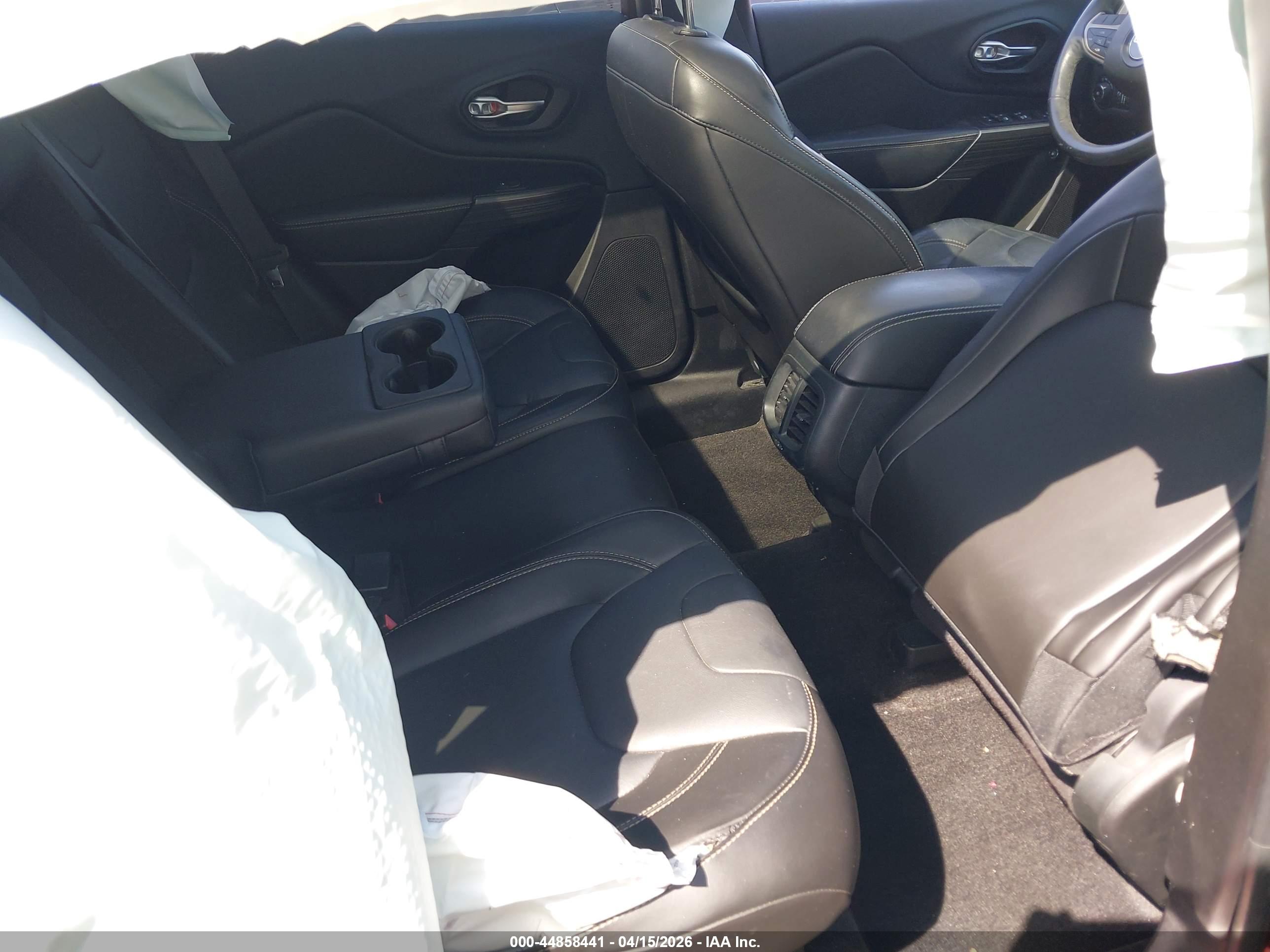 JEEP CHEROKEE image 8