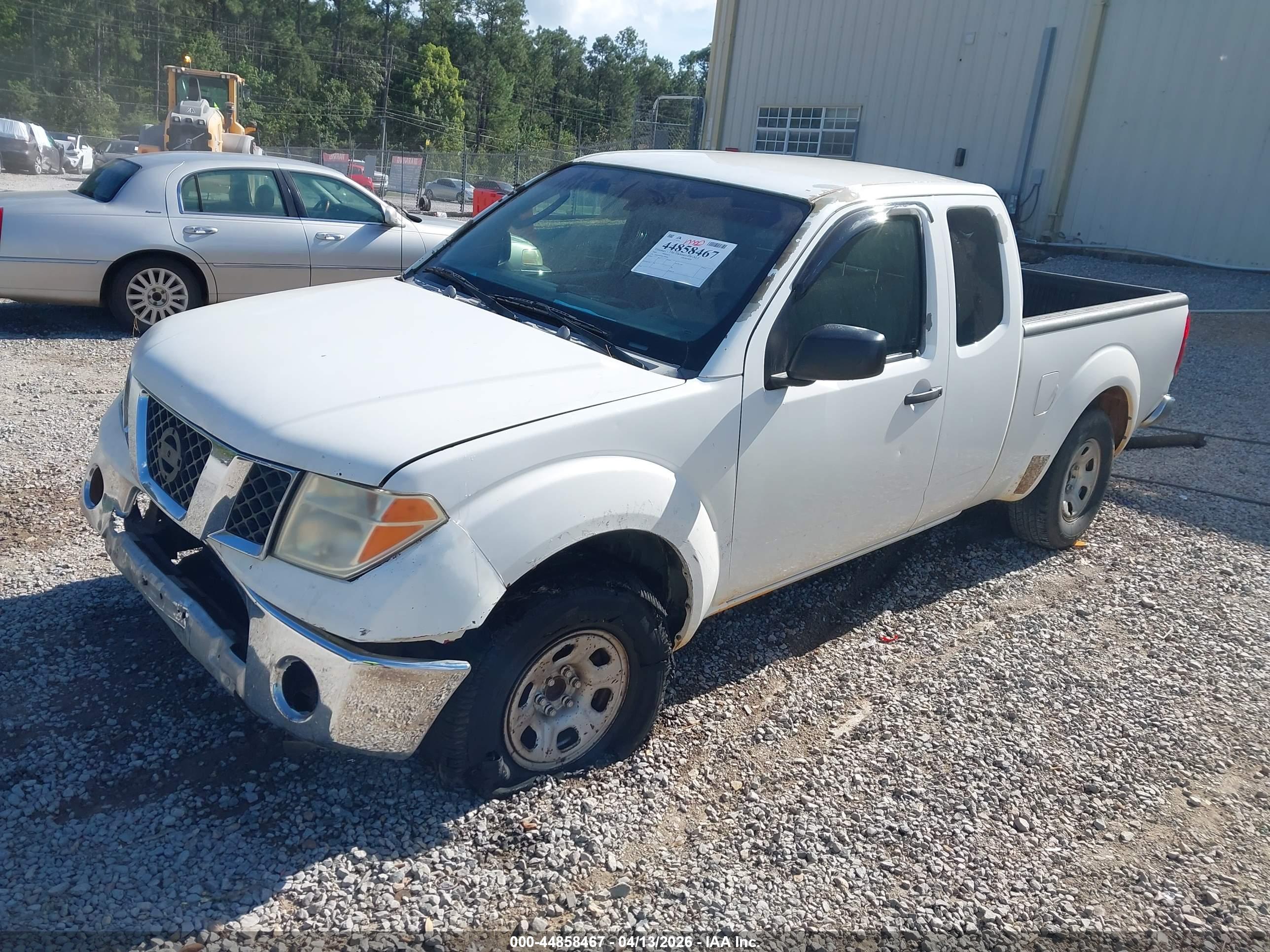 NISSAN FRONTIER image 2