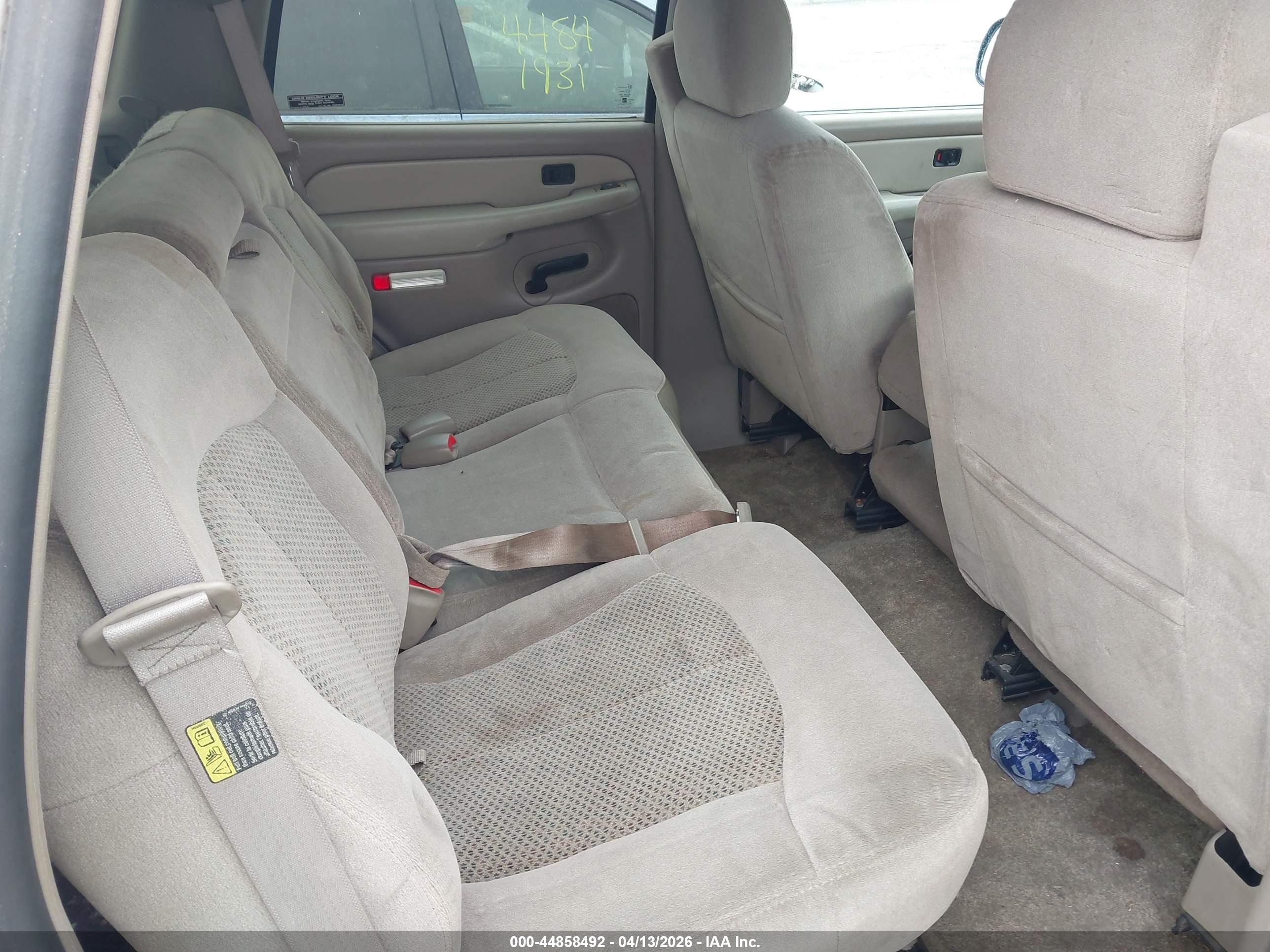 CHEVROLET TAHOE image 8