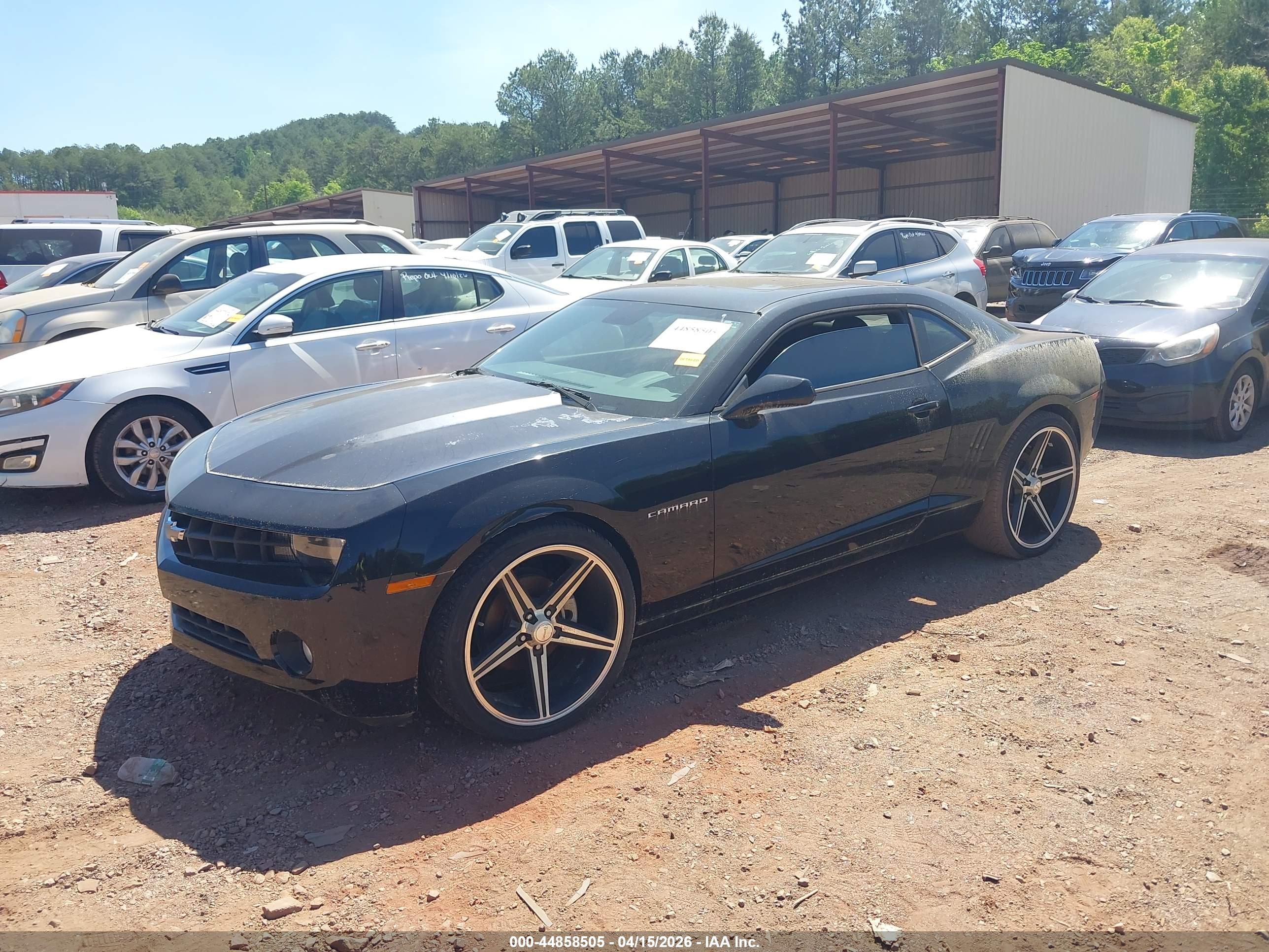 CHEVROLET CAMARO image 2