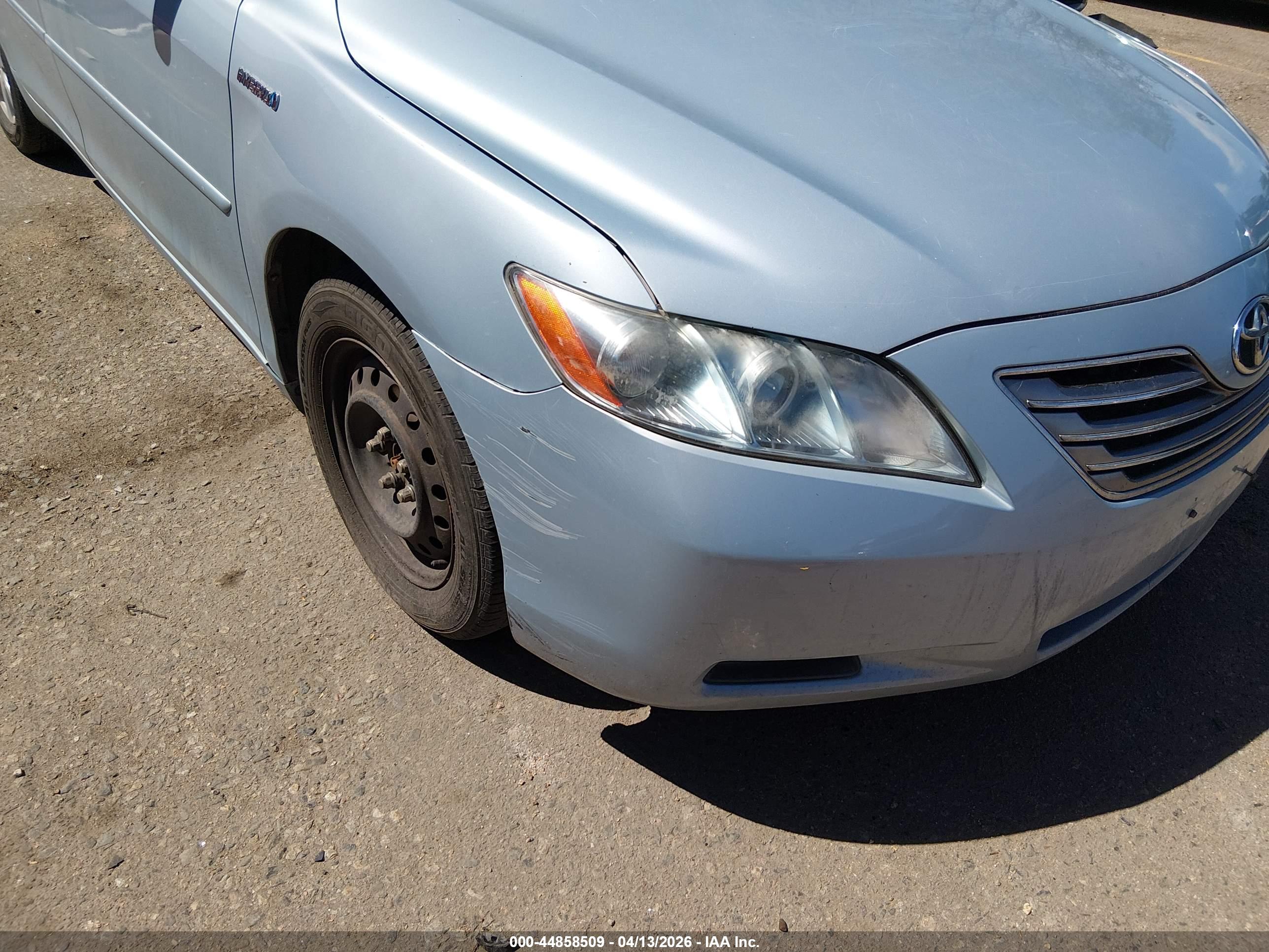 TOYOTA CAMRY image 6