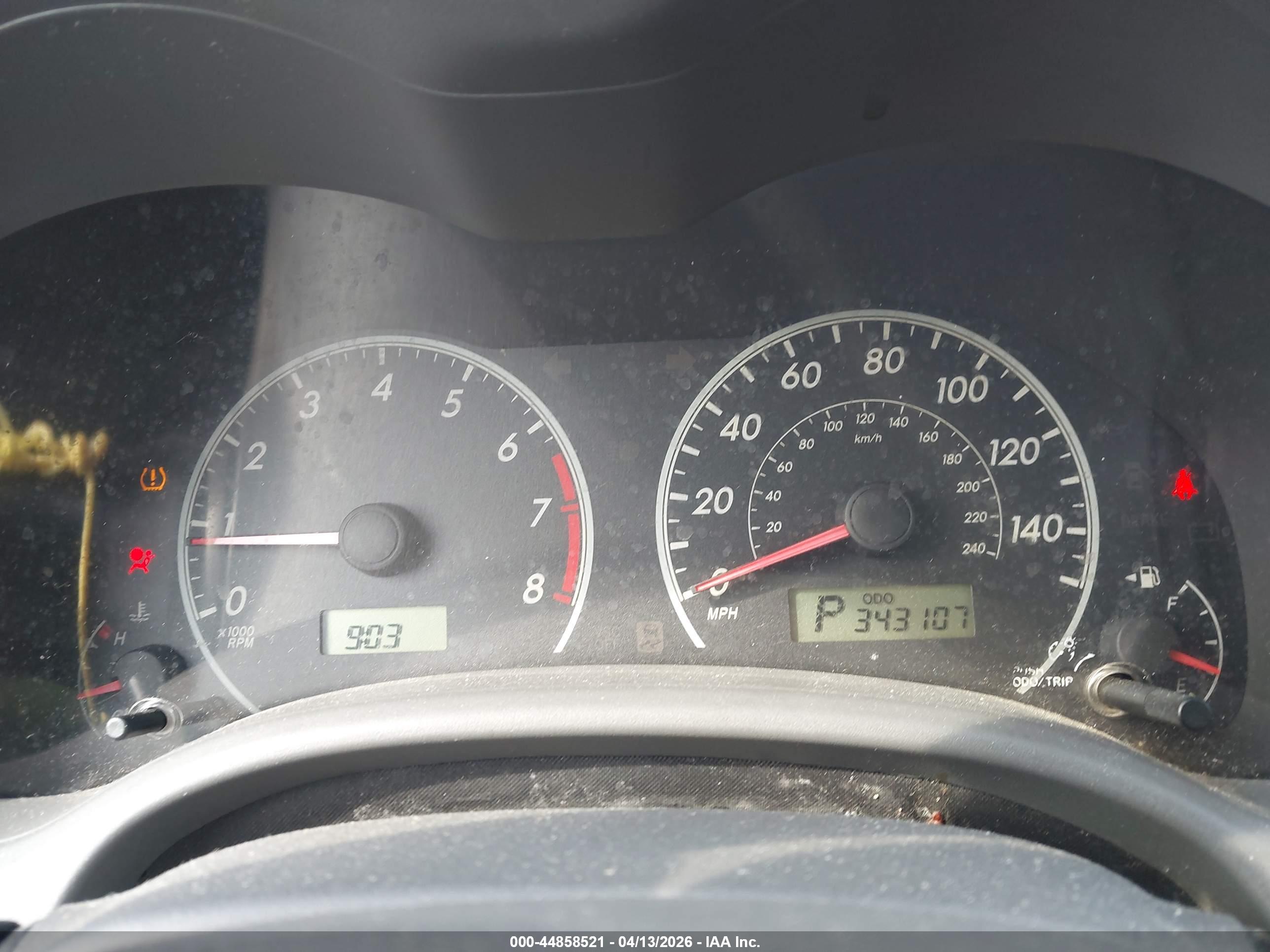 TOYOTA COROLLA image 7