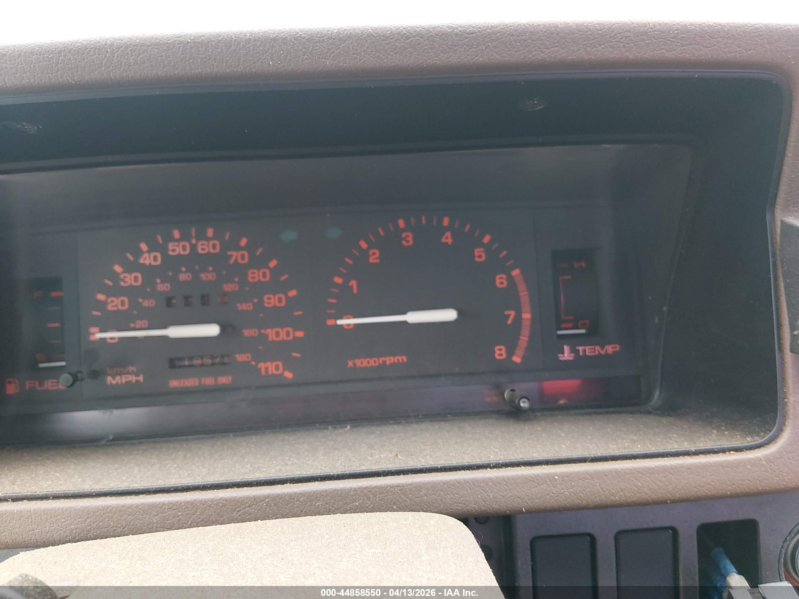 MAZDA B2000 image 7