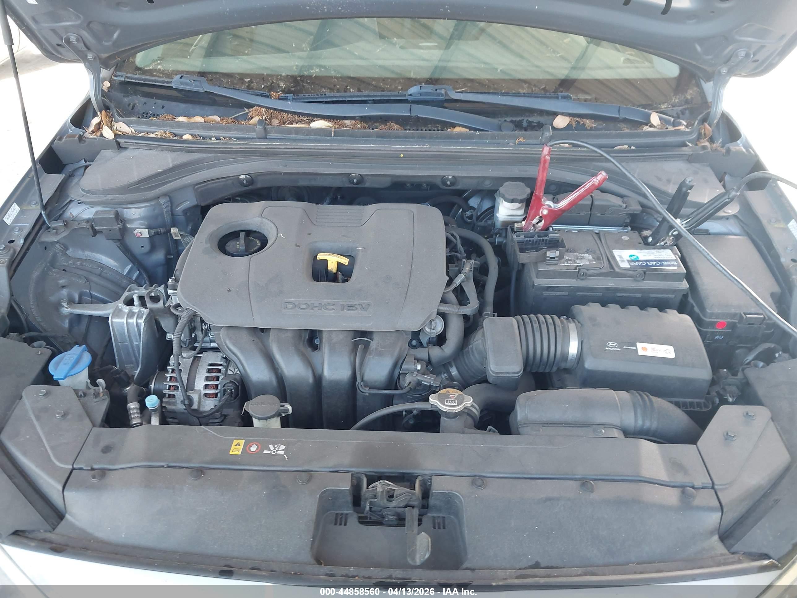 HYUNDAI ELANTRA image 10