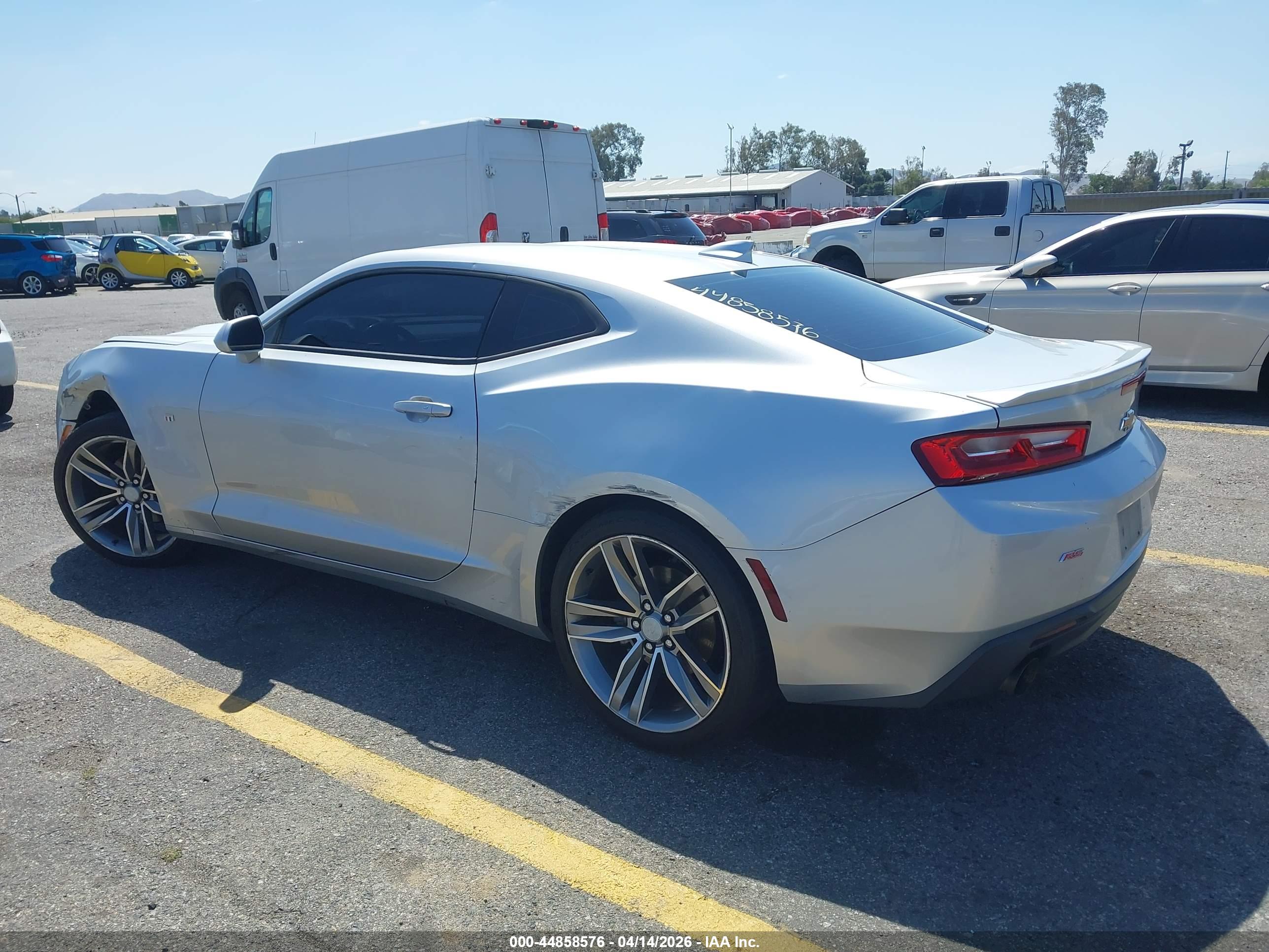 CHEVROLET CAMARO image 3