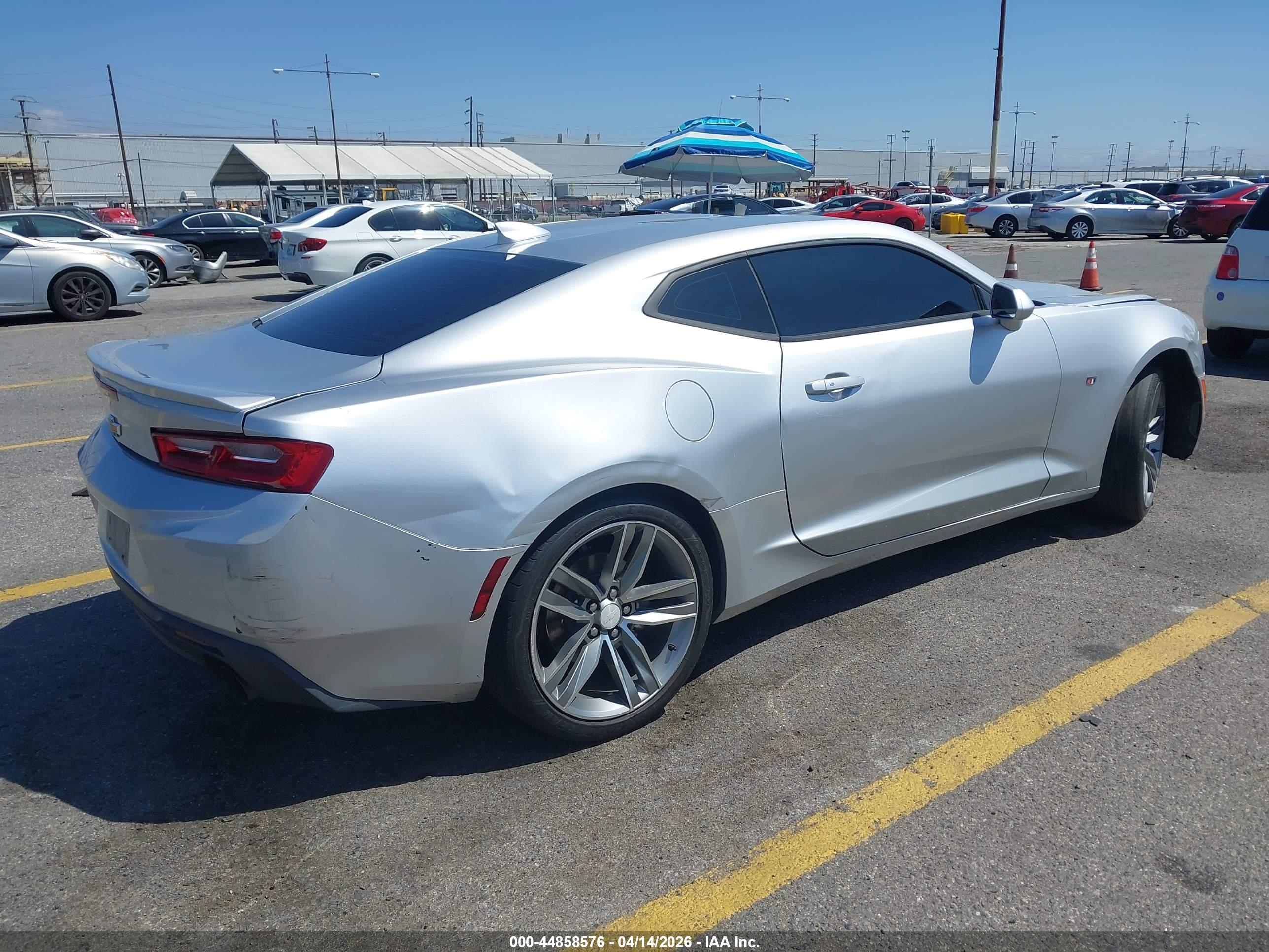 CHEVROLET CAMARO image 4