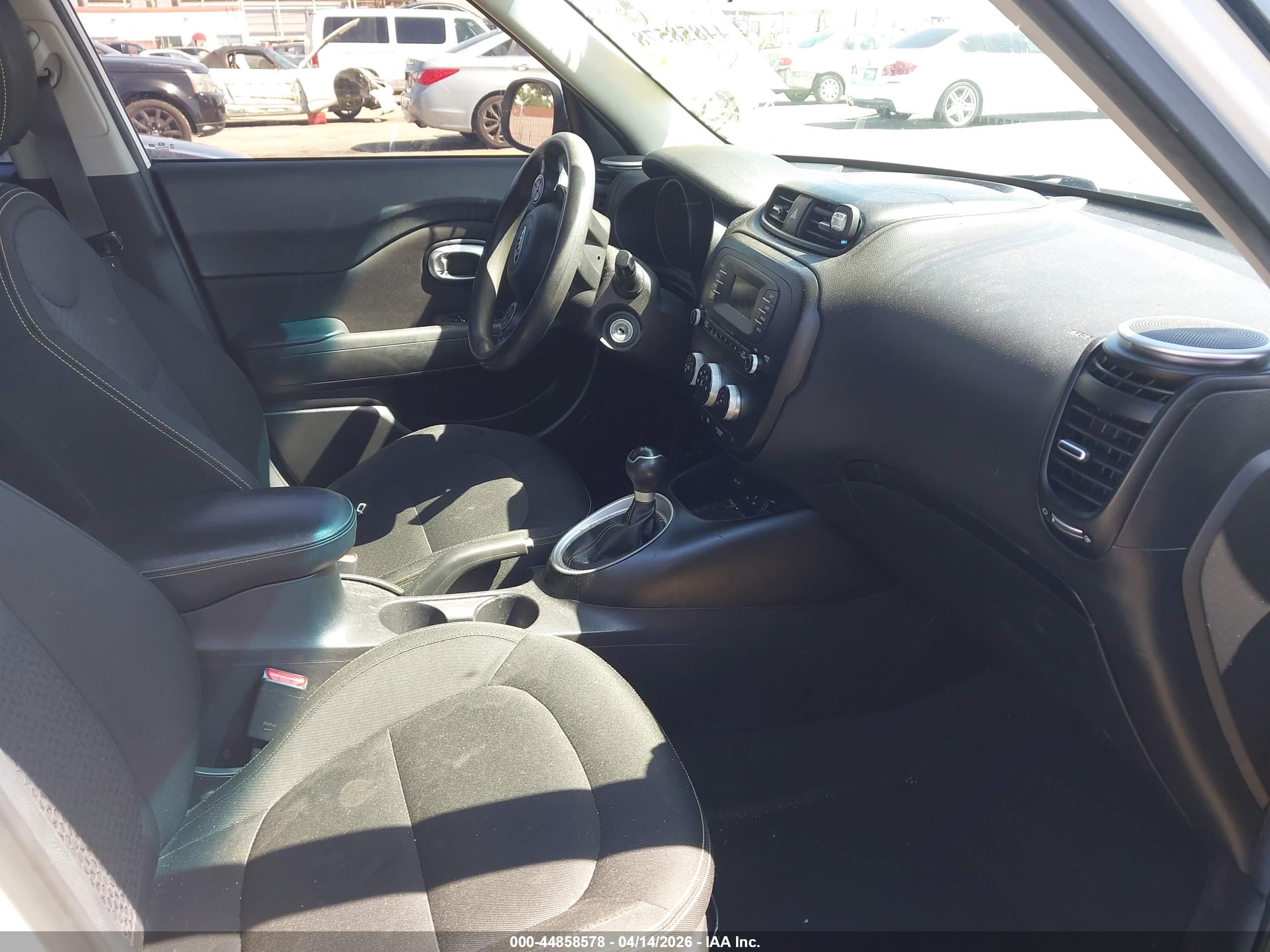 KIA SOUL image 5