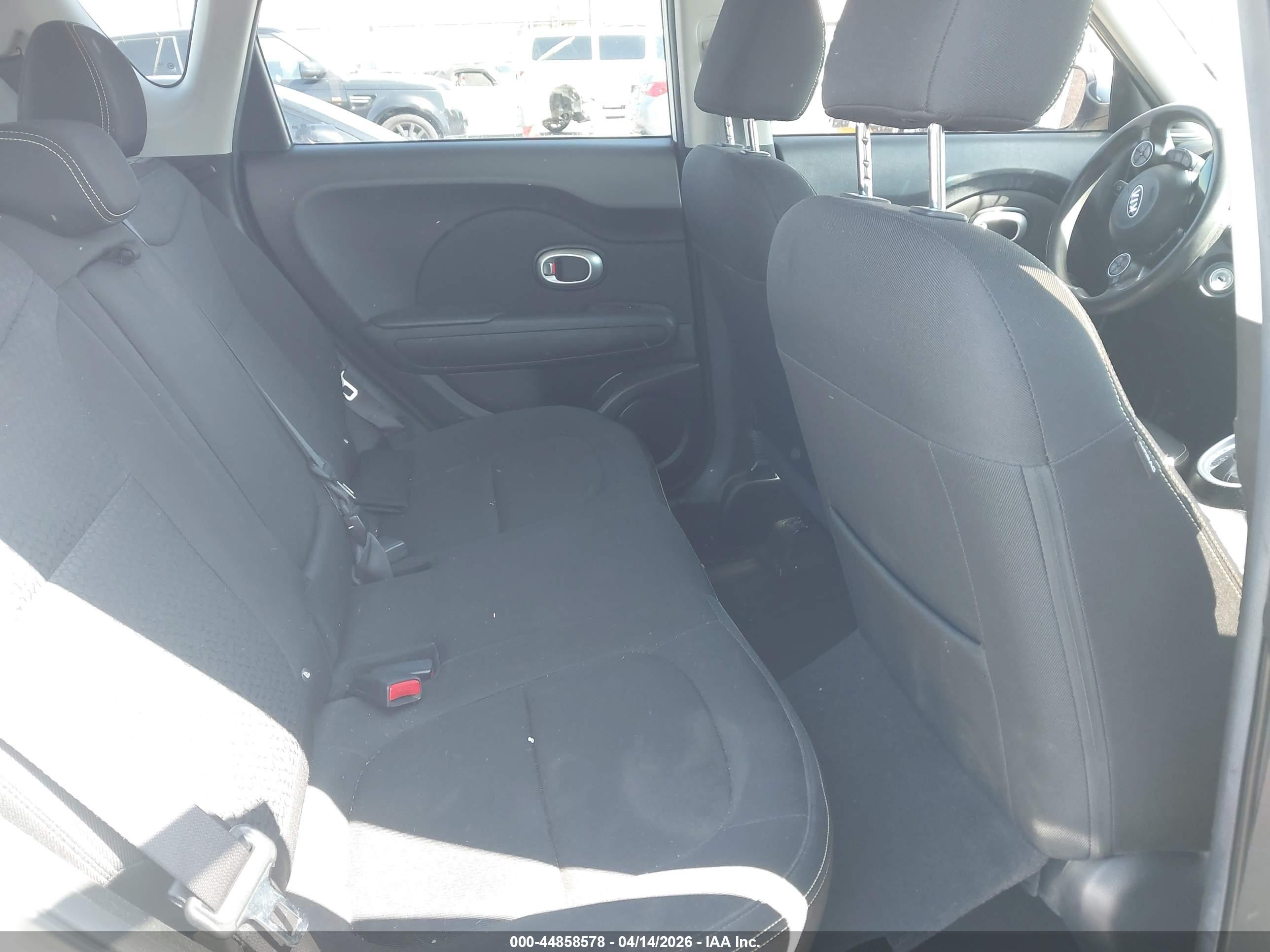 KIA SOUL image 8