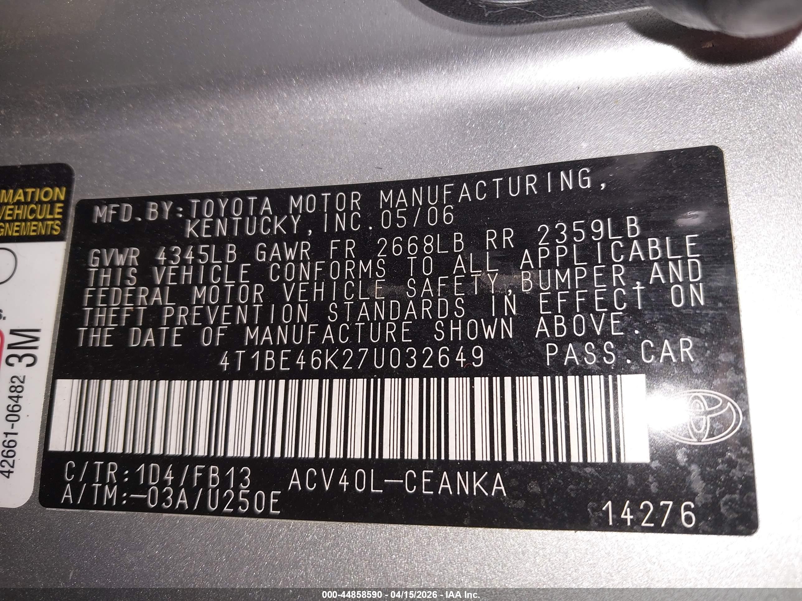 TOYOTA CAMRY image 9
