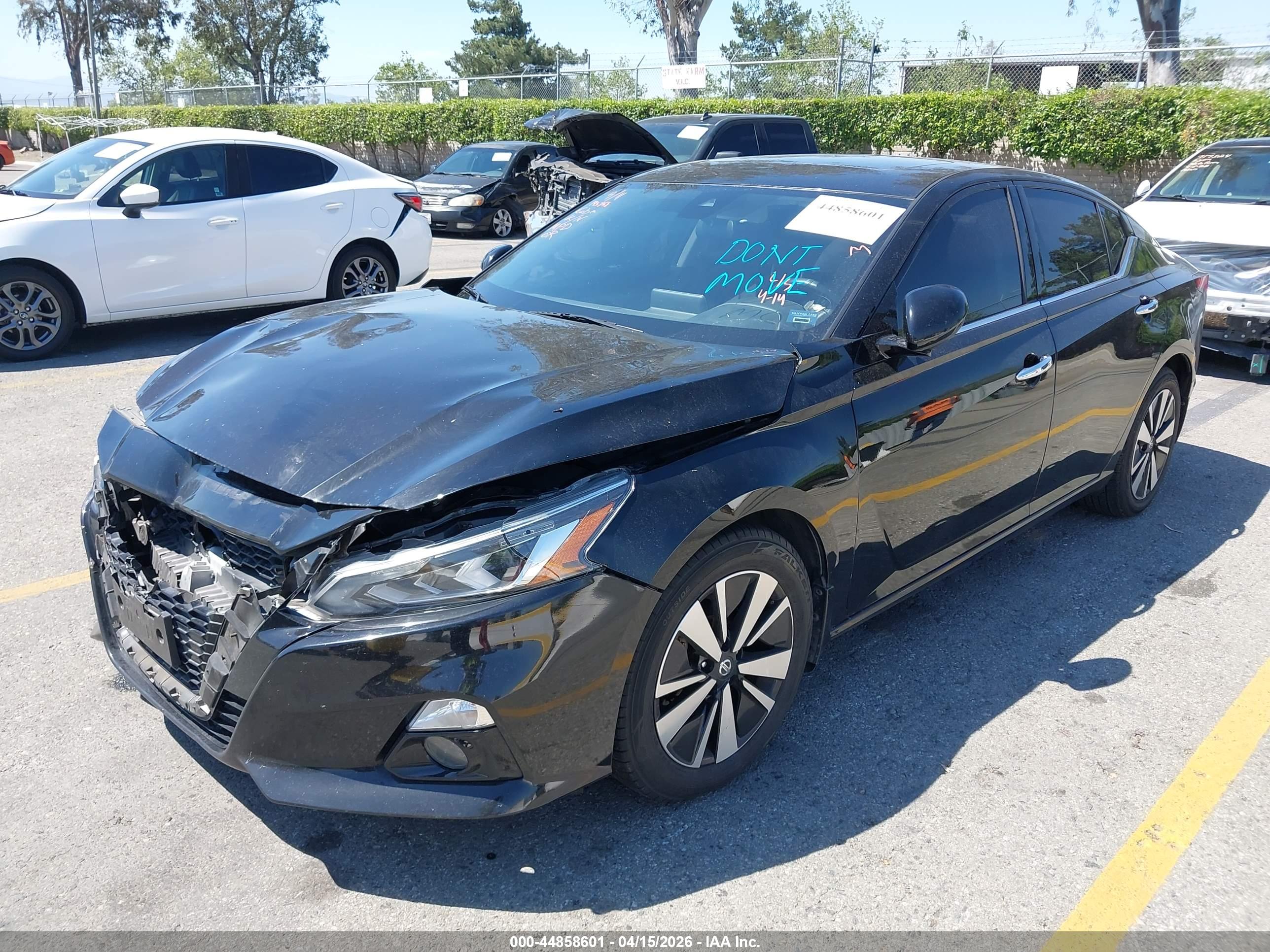 NISSAN ALTIMA image 2