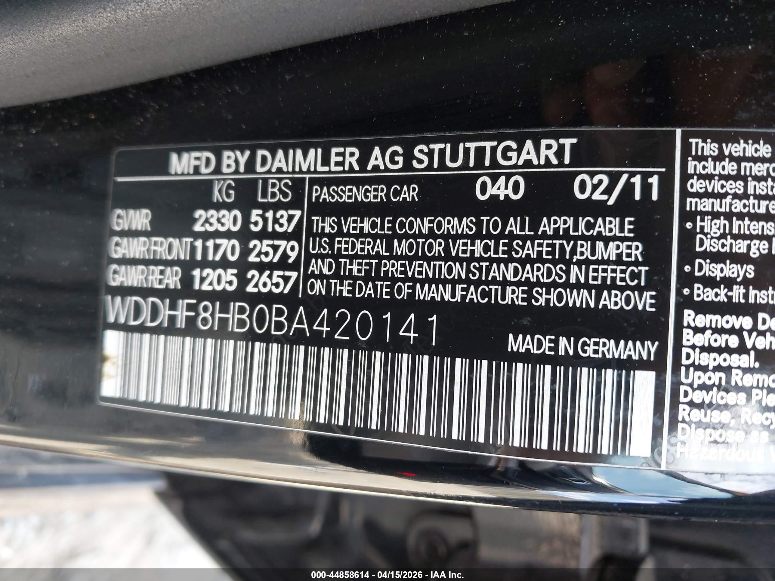 MERCEDES-BENZ E image 9