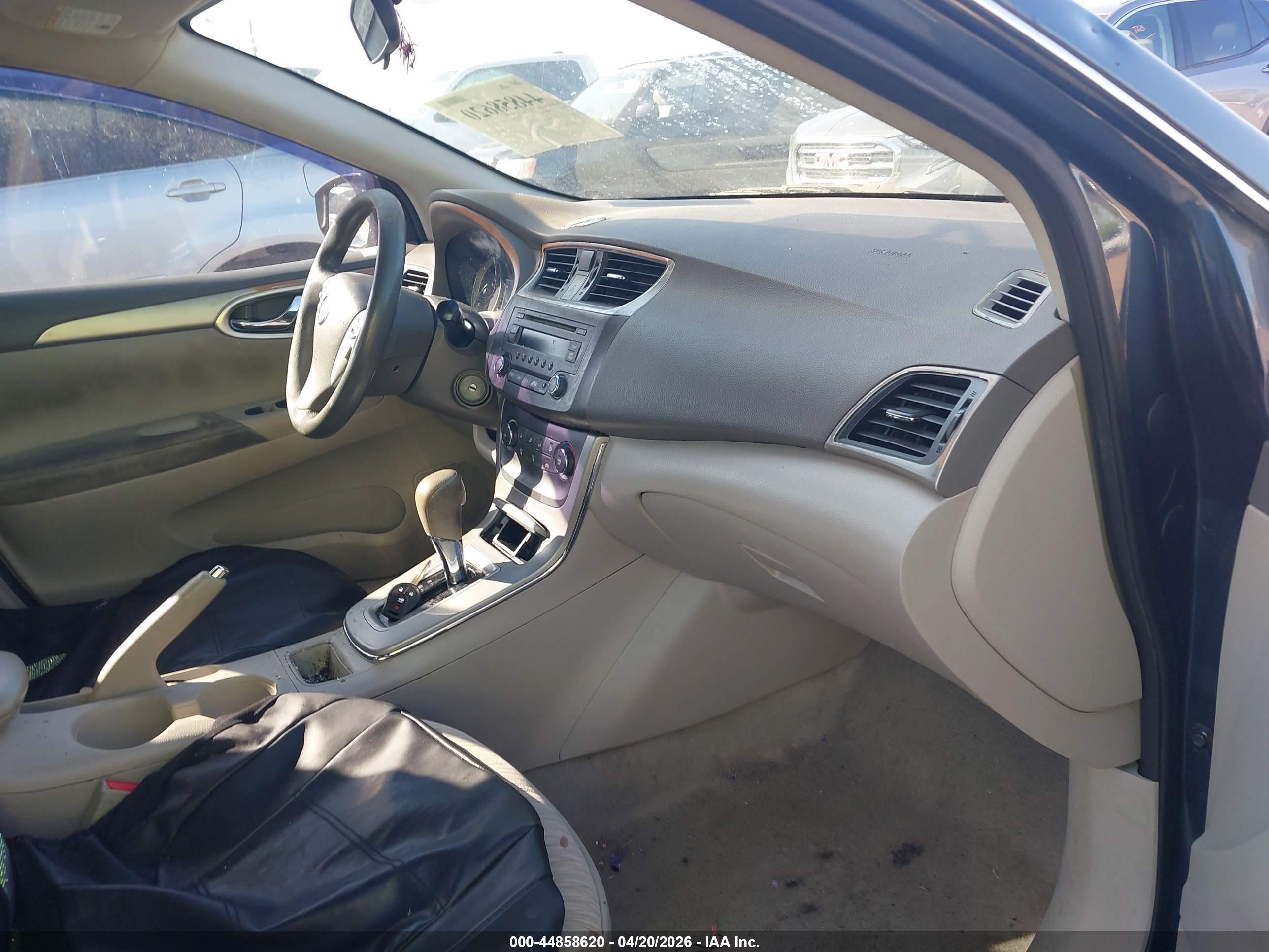 NISSAN SENTRA image 5