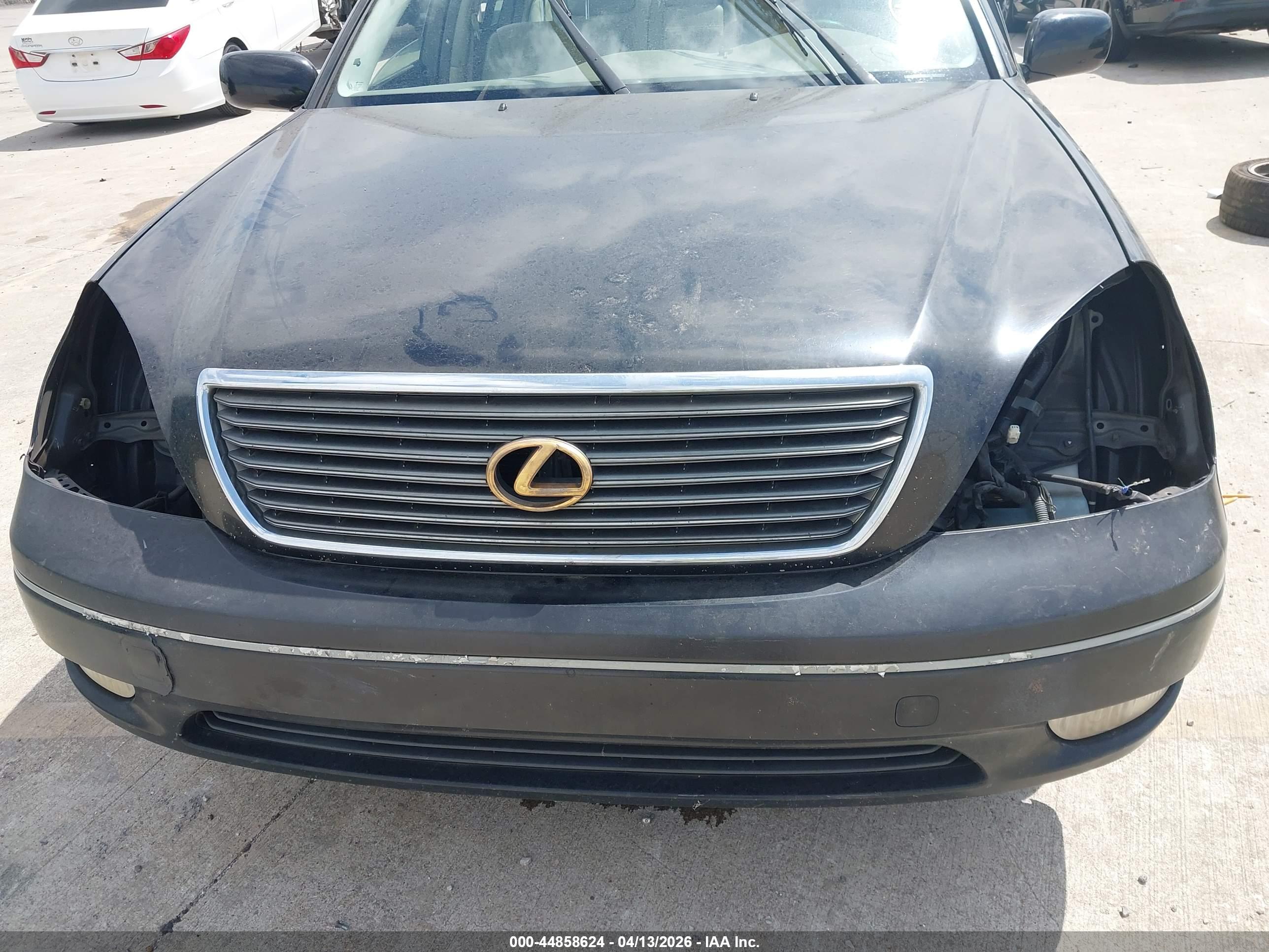 LEXUS LS image 6