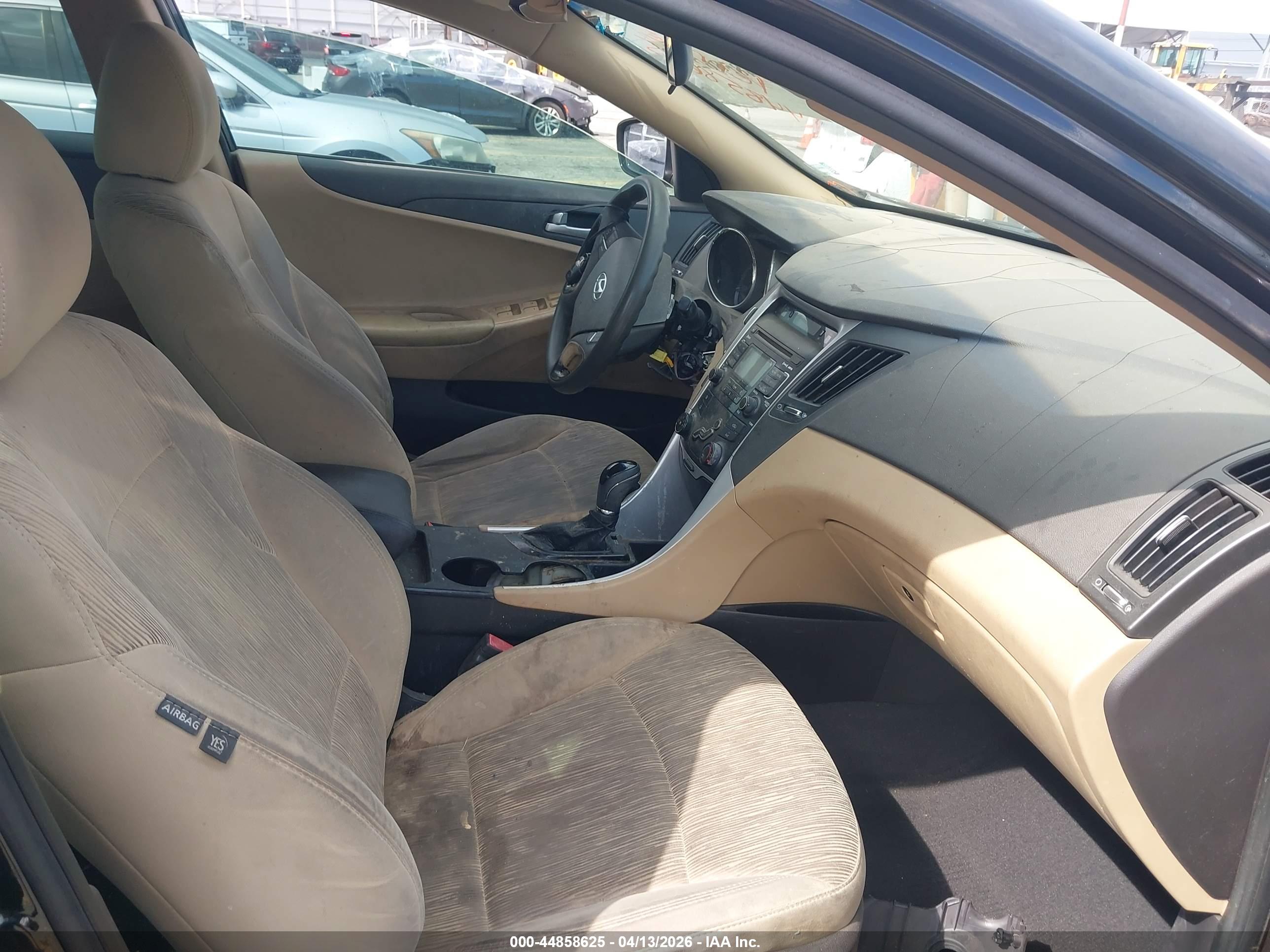 HYUNDAI SONATA image 5