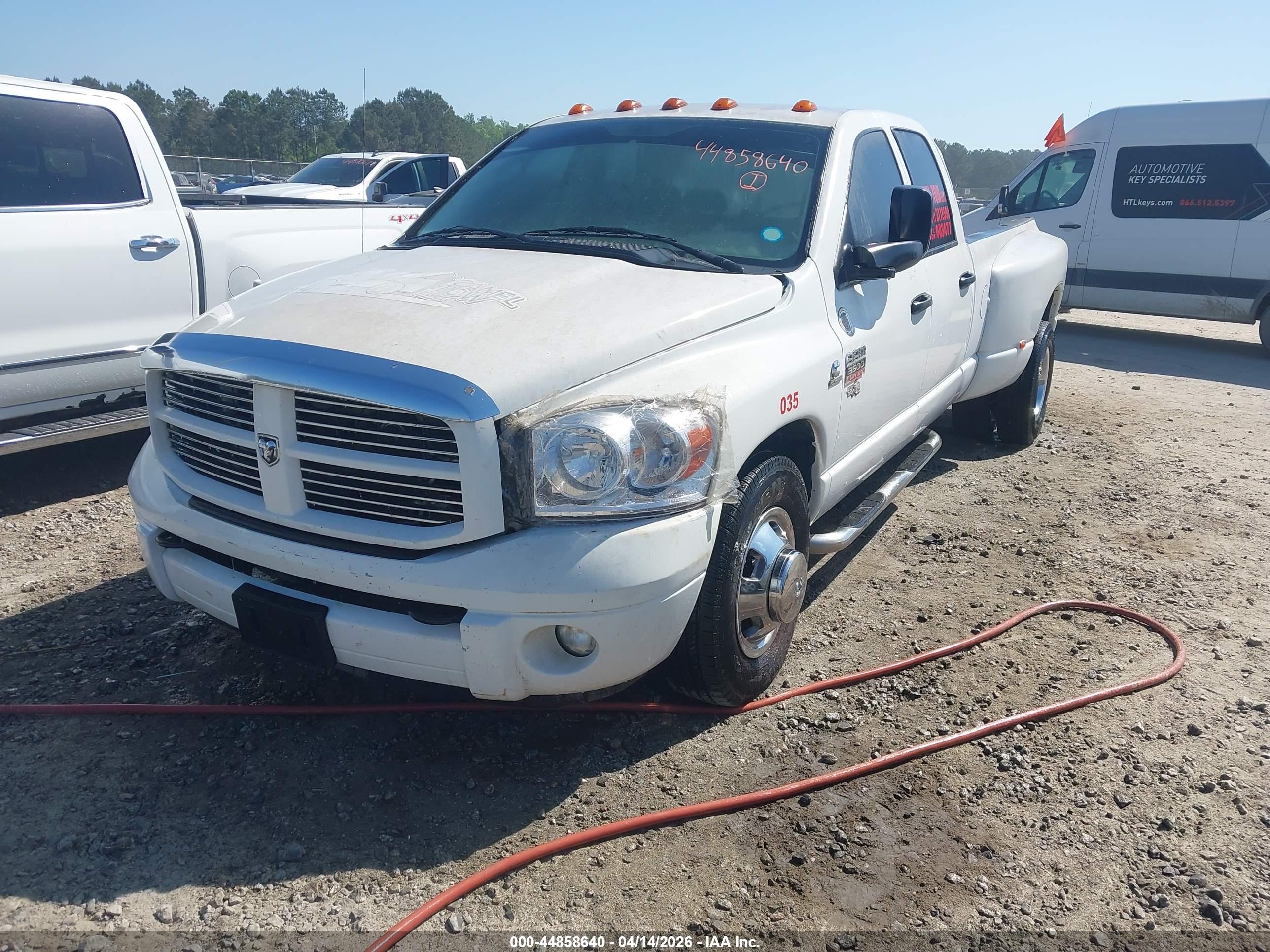 DODGE RAM image 2
