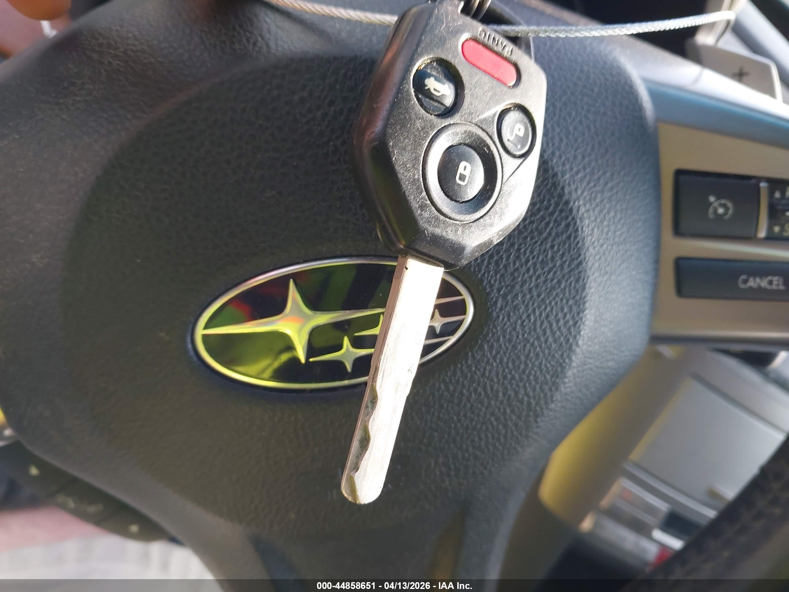 SUBARU OUTBACK image 11