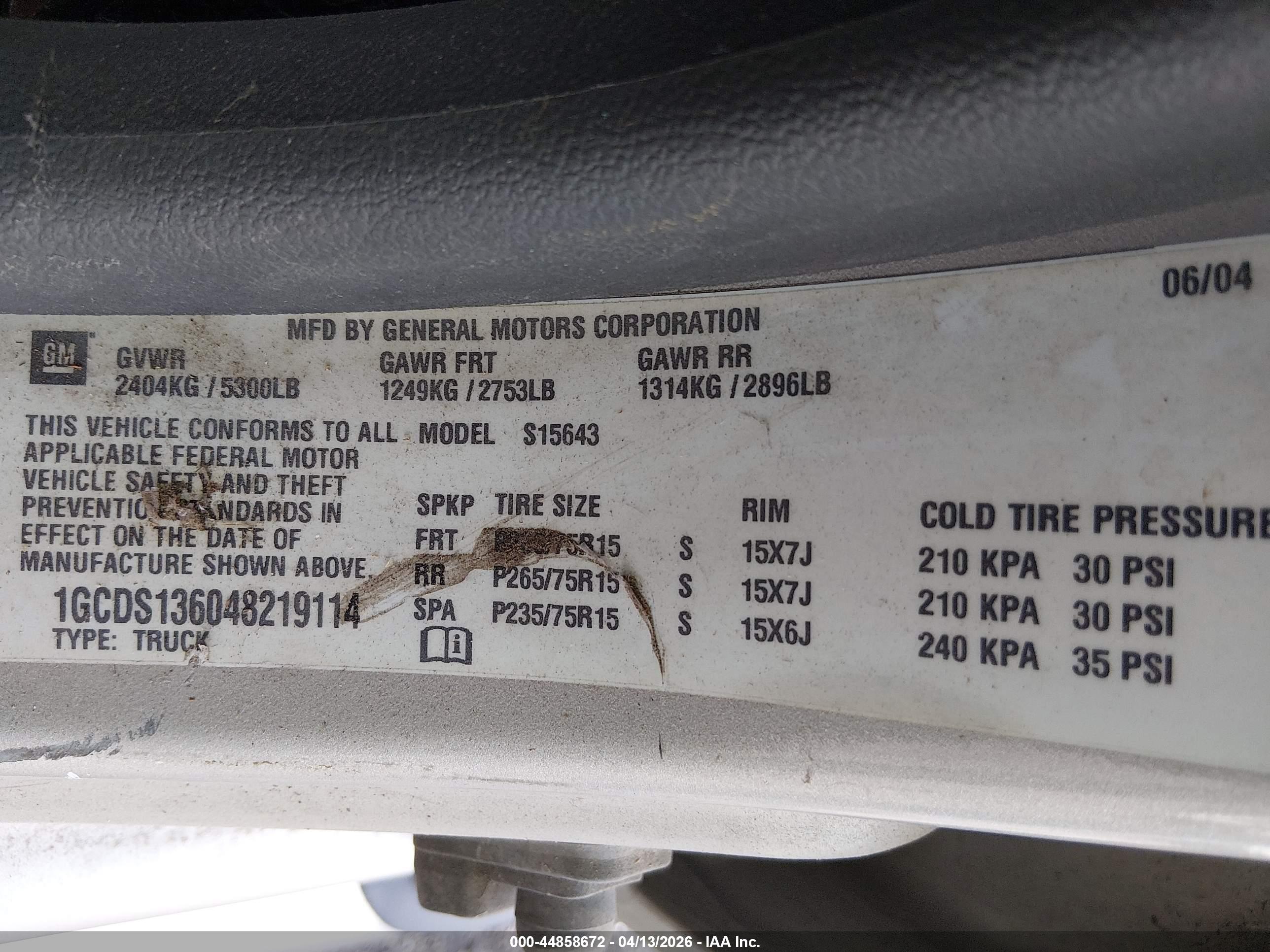 CHEVROLET COLORADO image 9