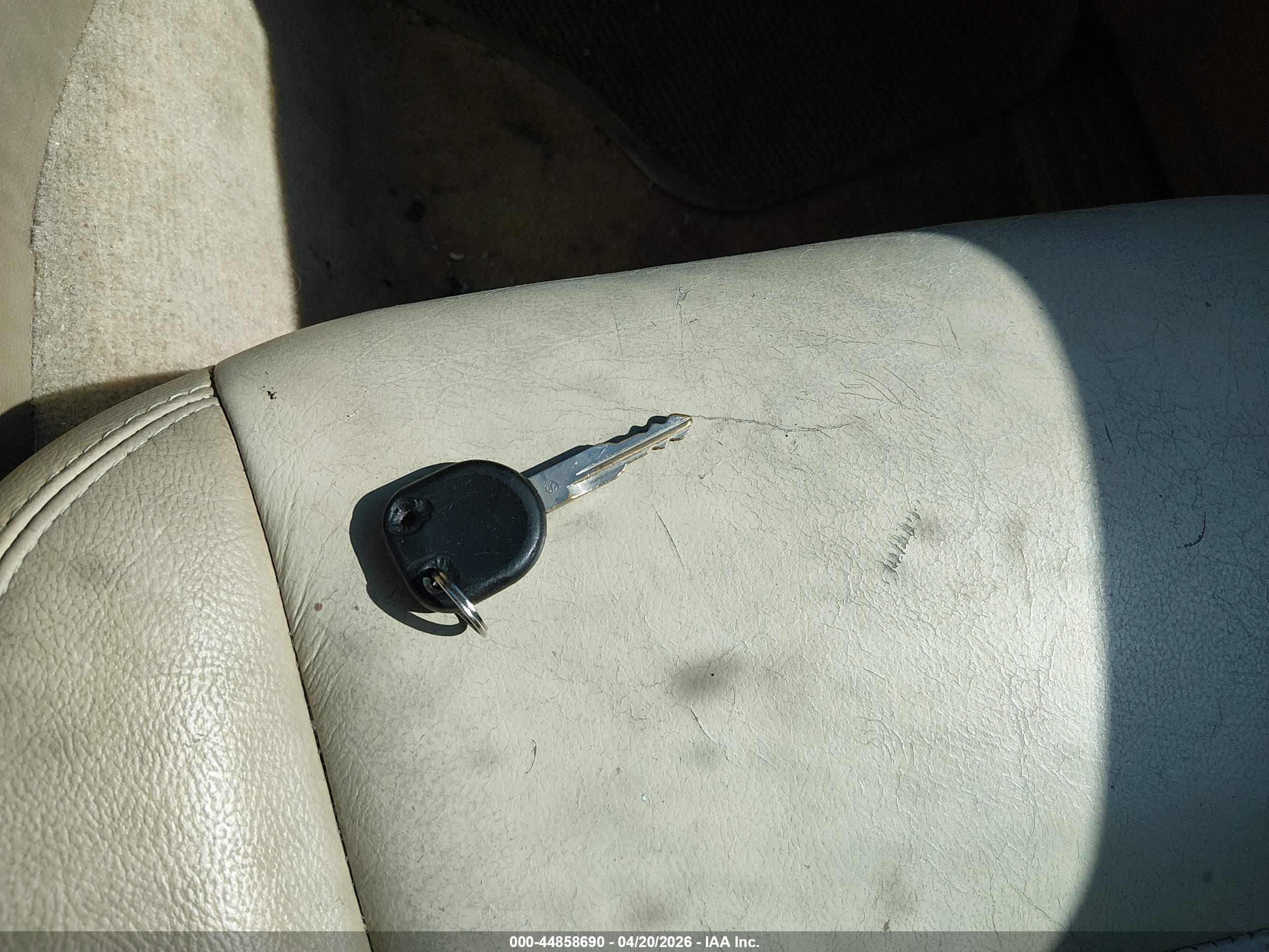 FORD EXPLORER image 11