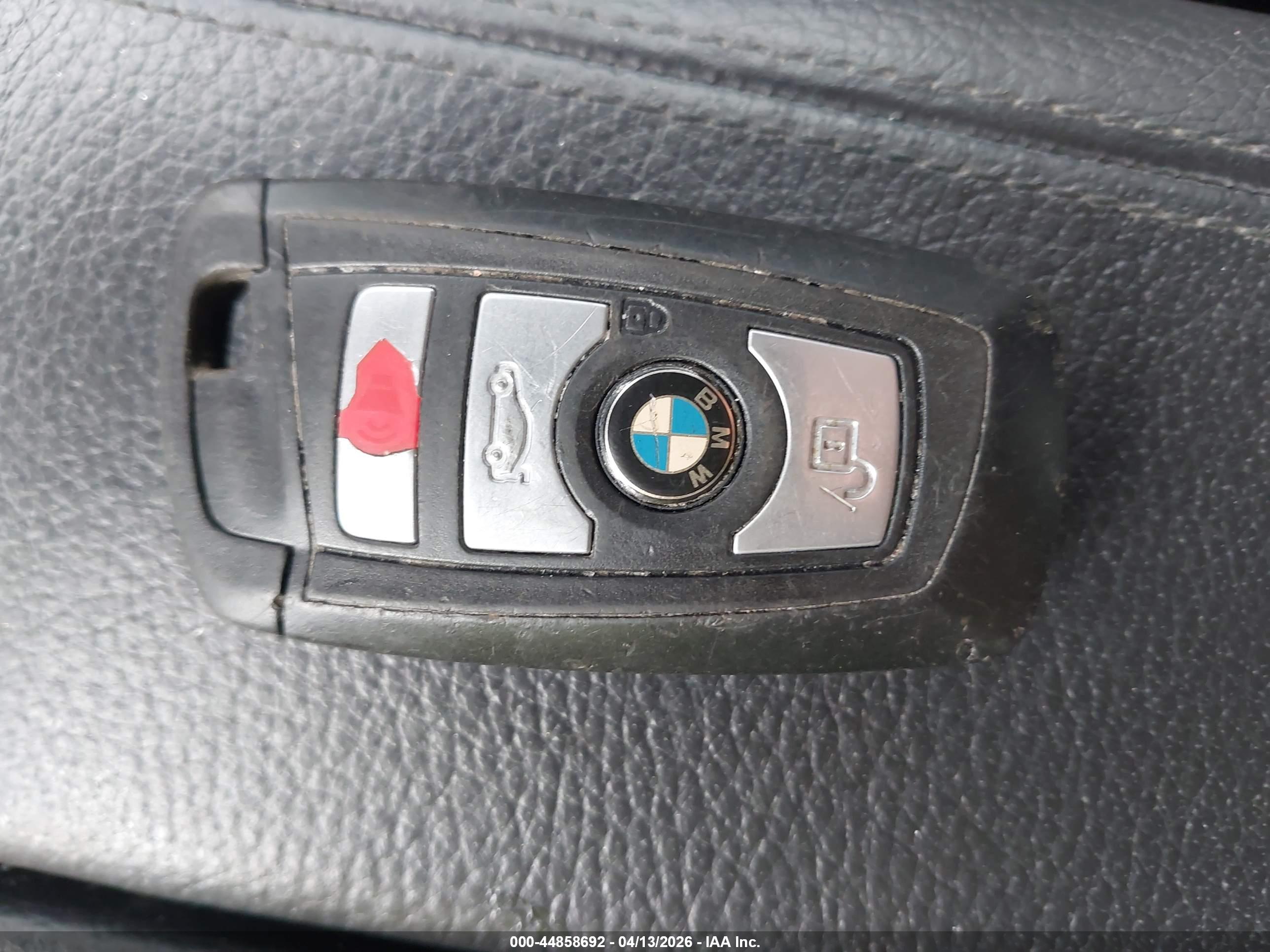 BMW 550I image 11