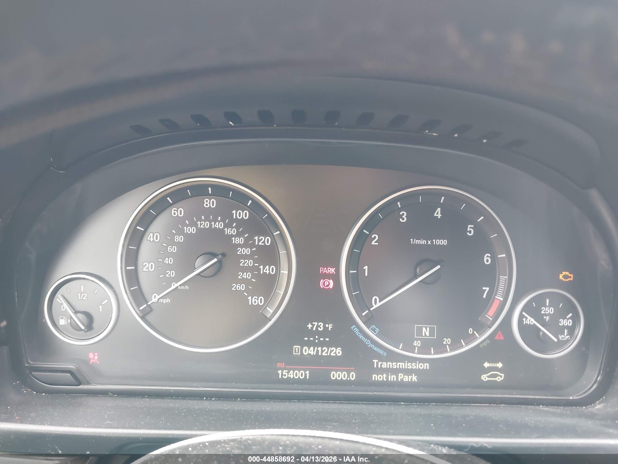 BMW 550I image 7