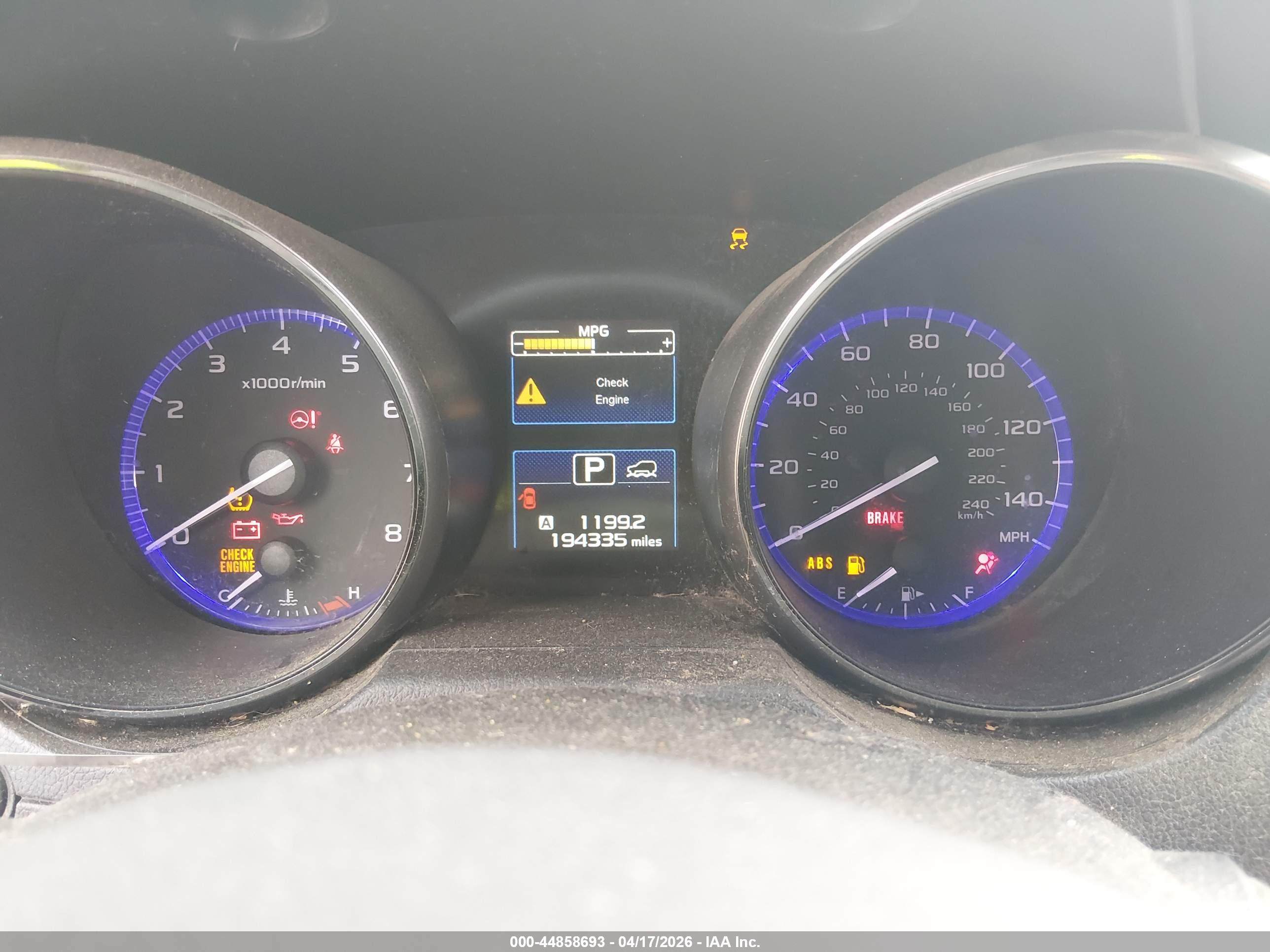 SUBARU OUTBACK image 7