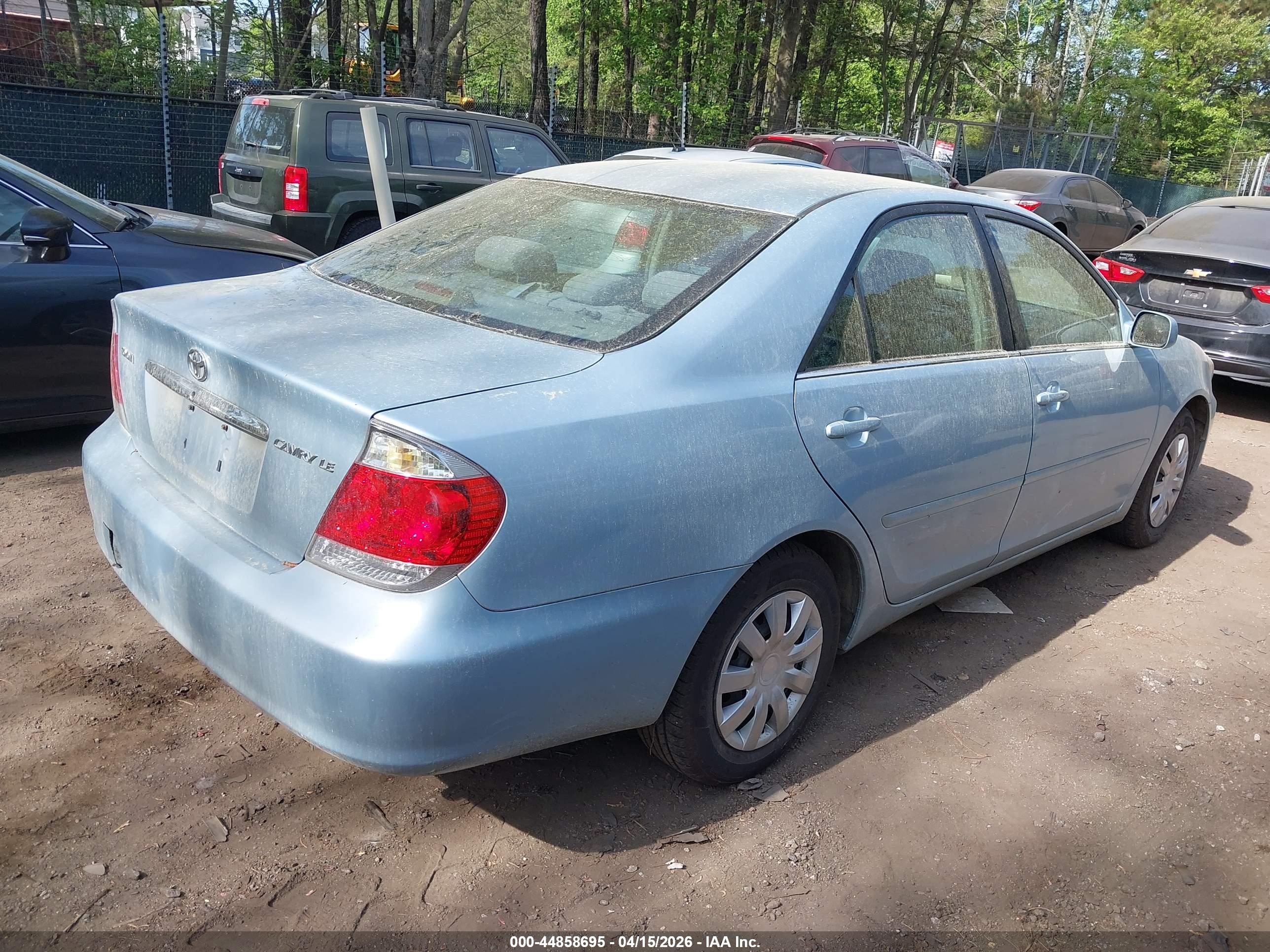 TOYOTA CAMRY image 4
