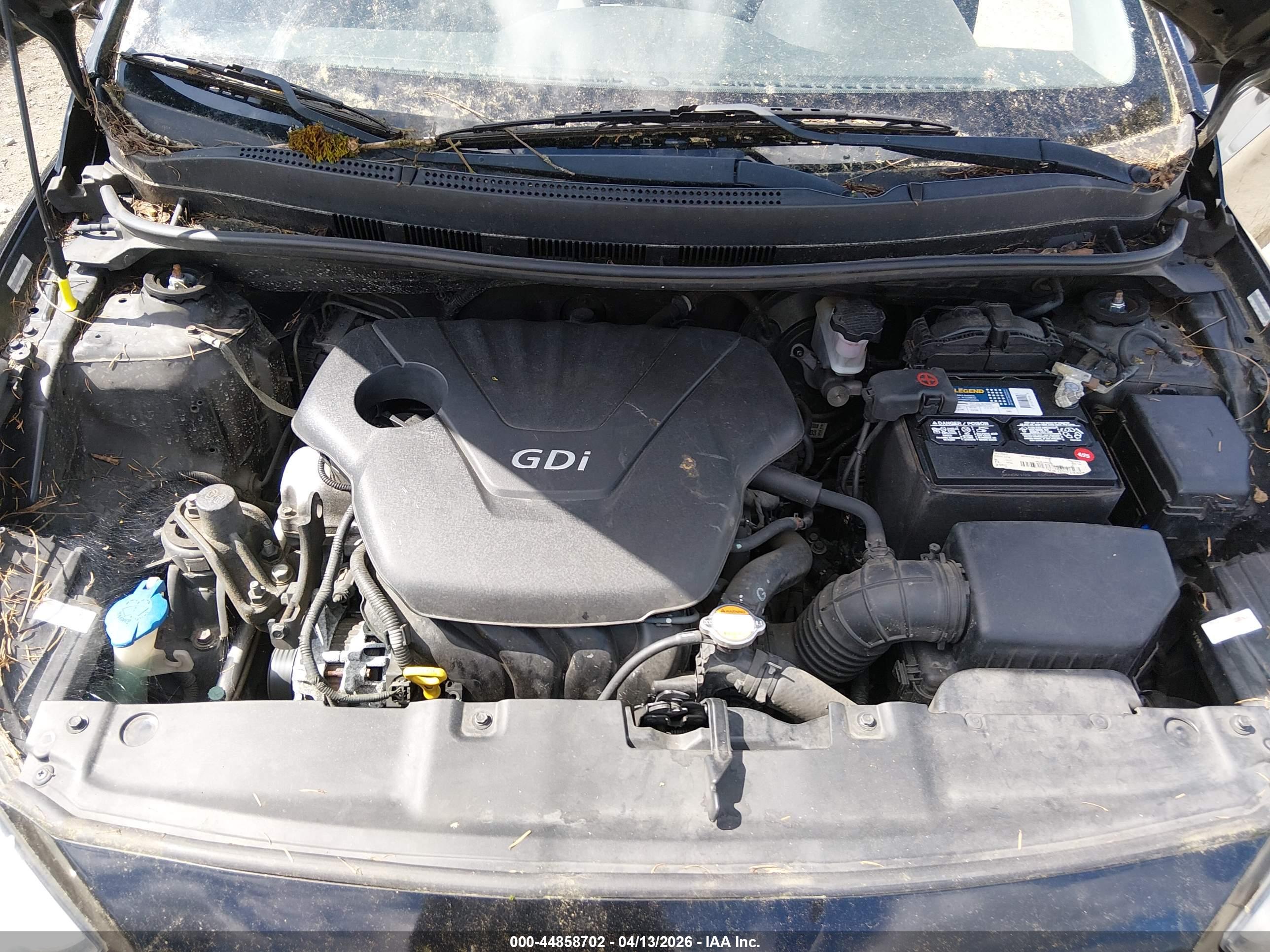 HYUNDAI ACCENT image 10