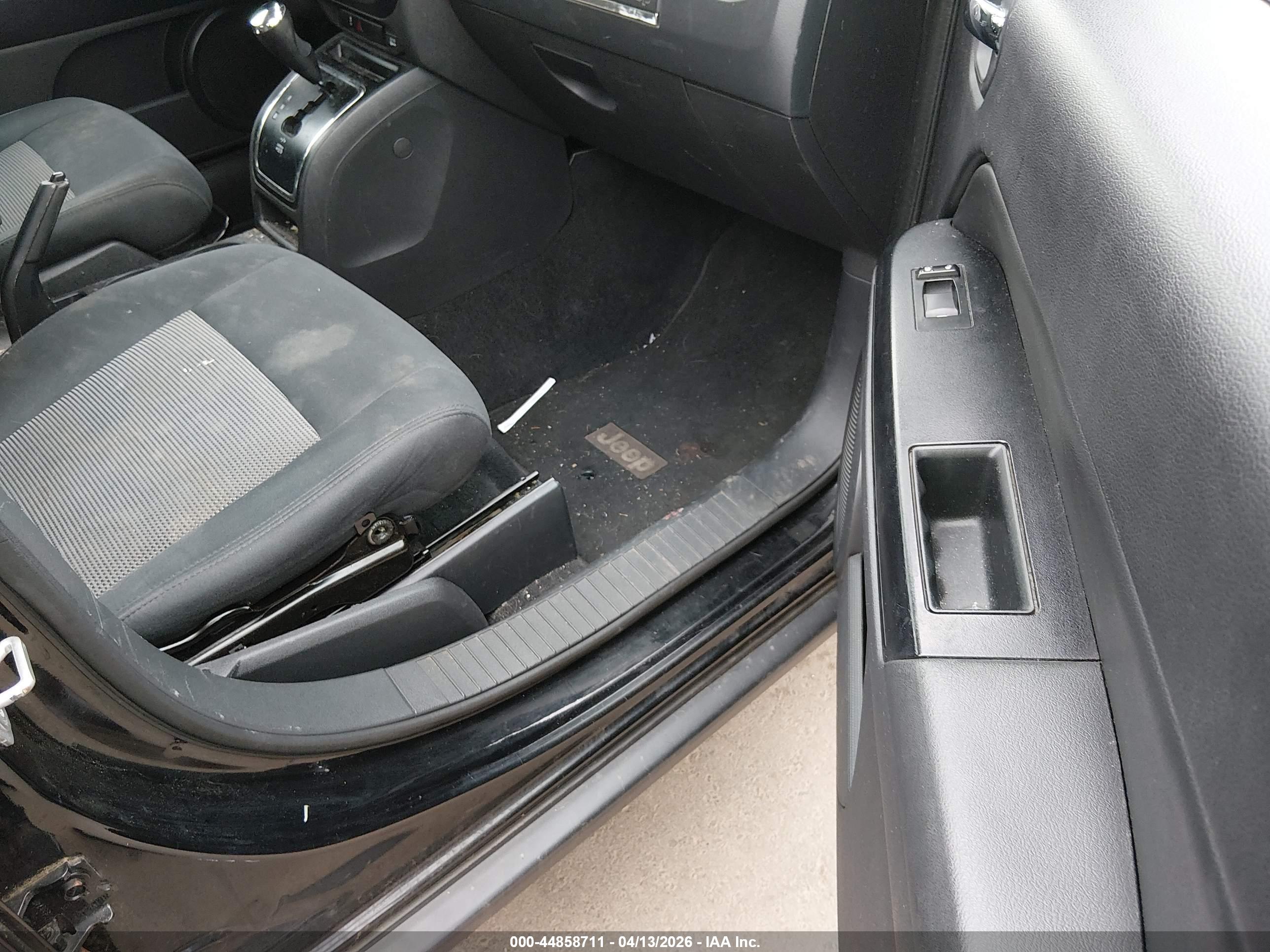 JEEP COMPASS image 5