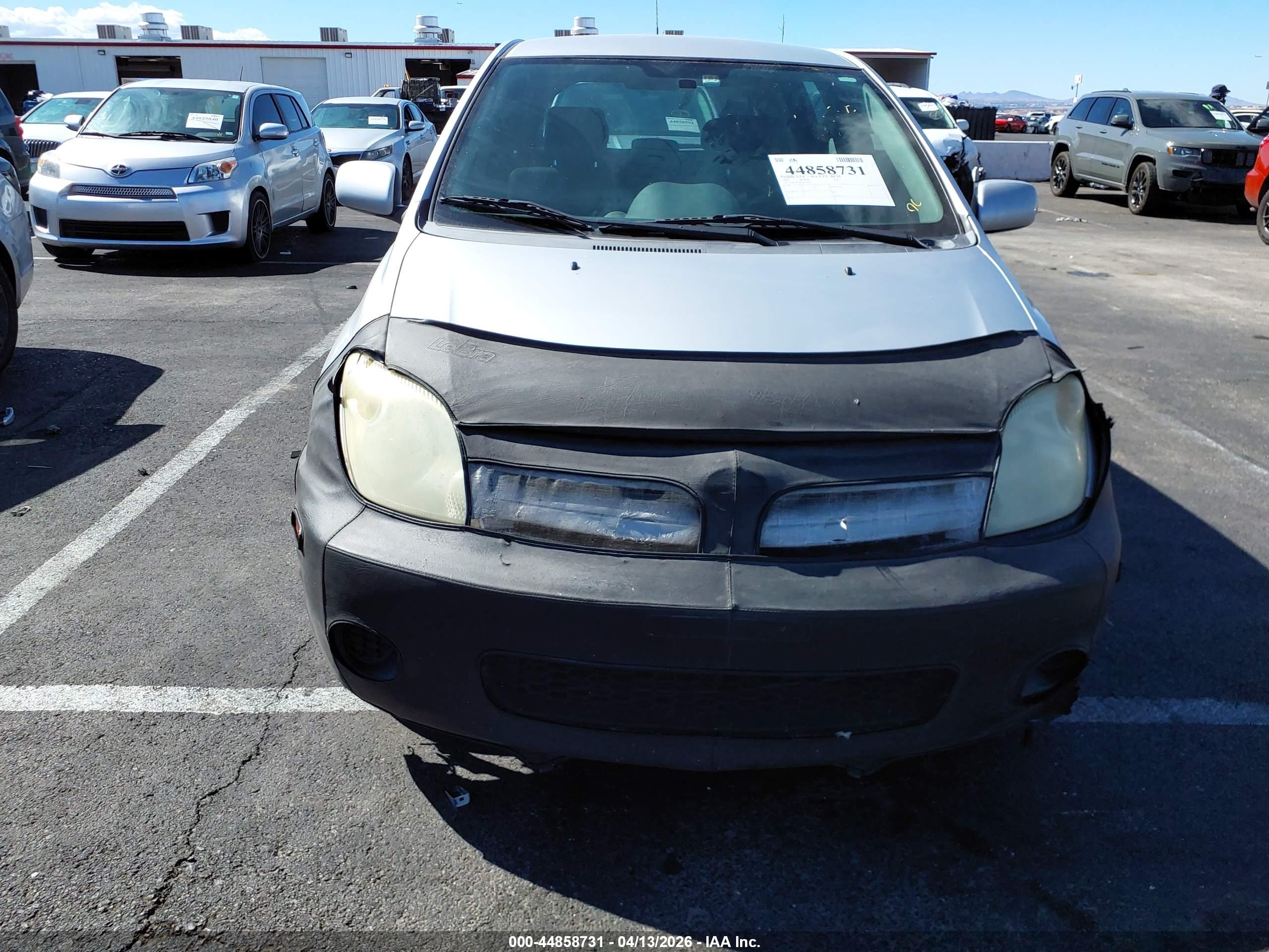 SCION XA image 6