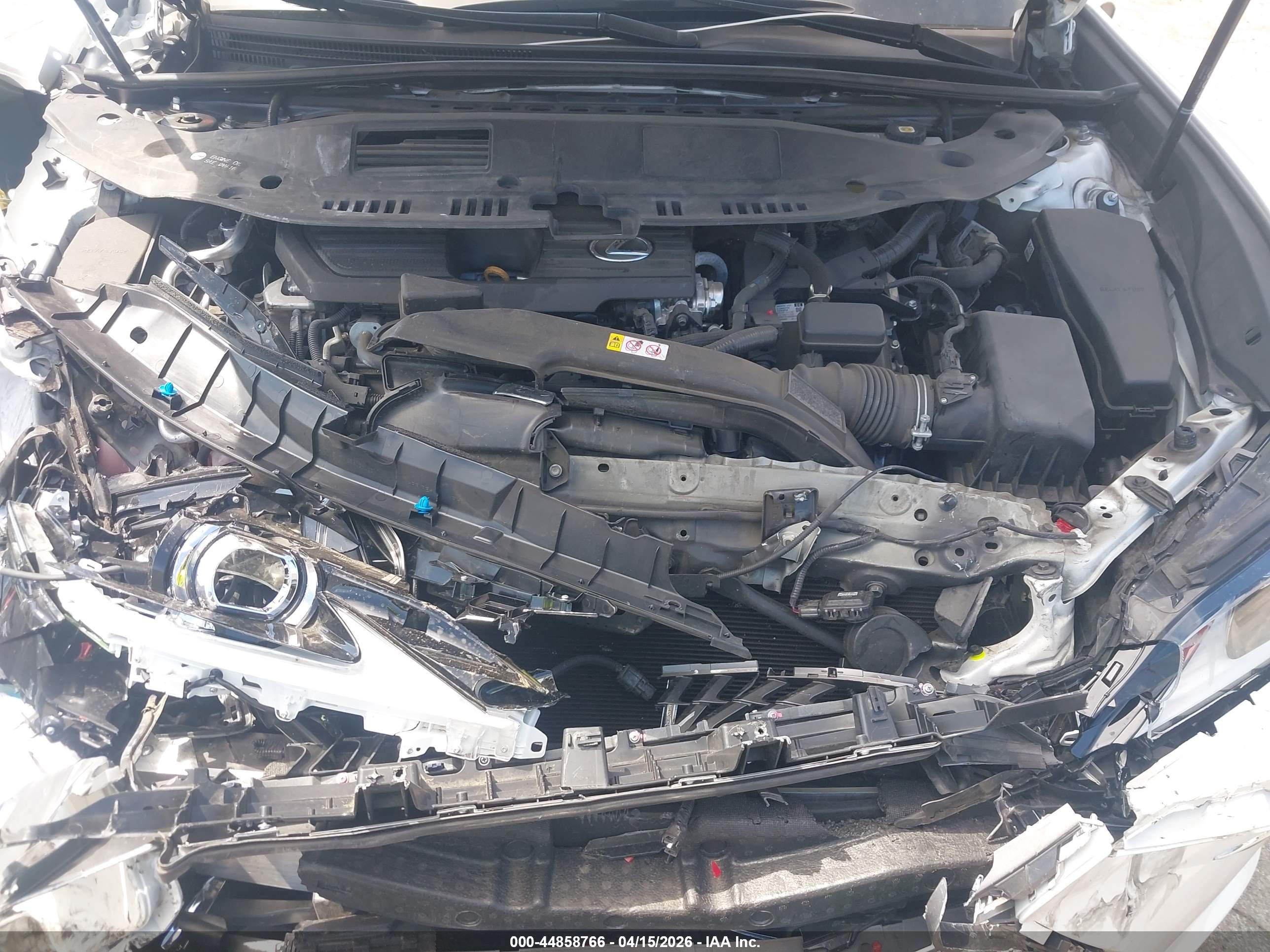 LEXUS ES image 10
