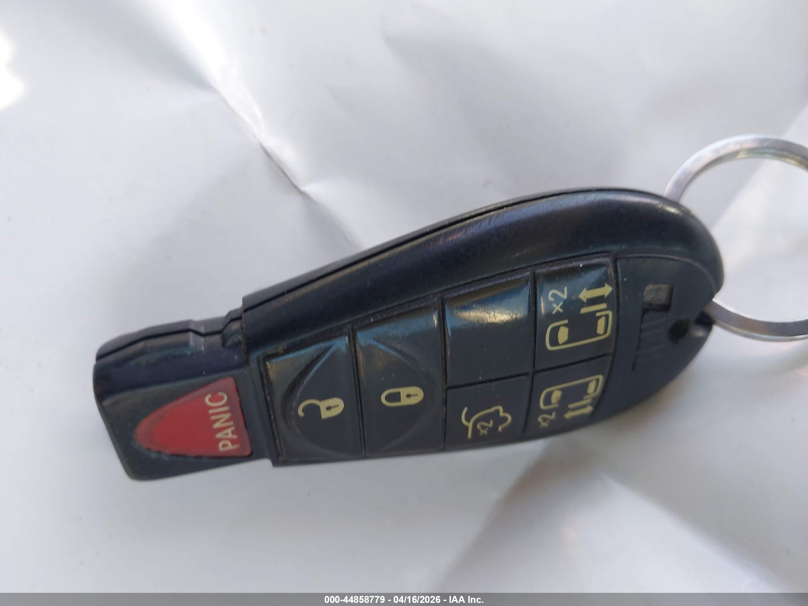 CHRYSLER TOWN image 11