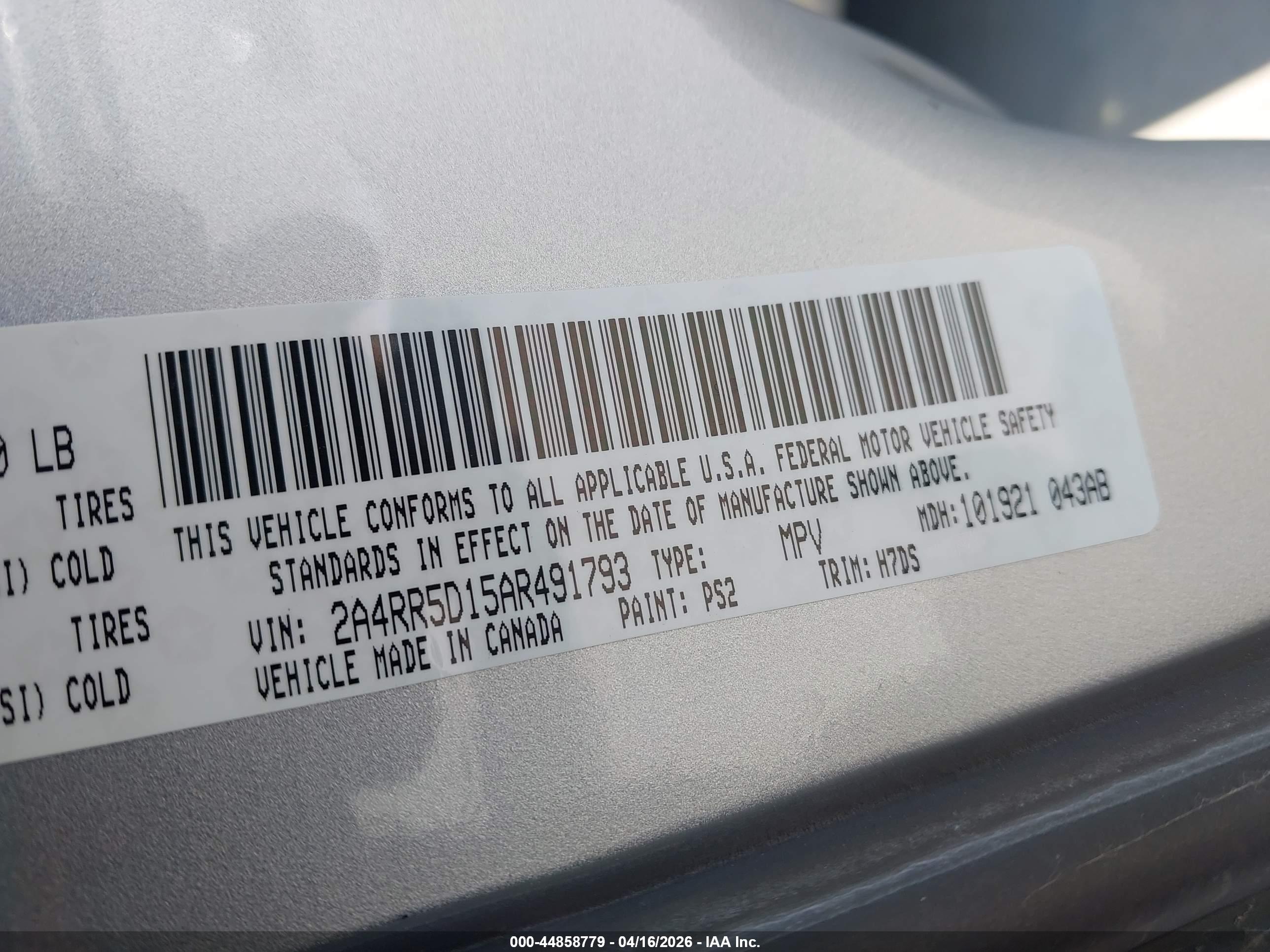 CHRYSLER TOWN image 9