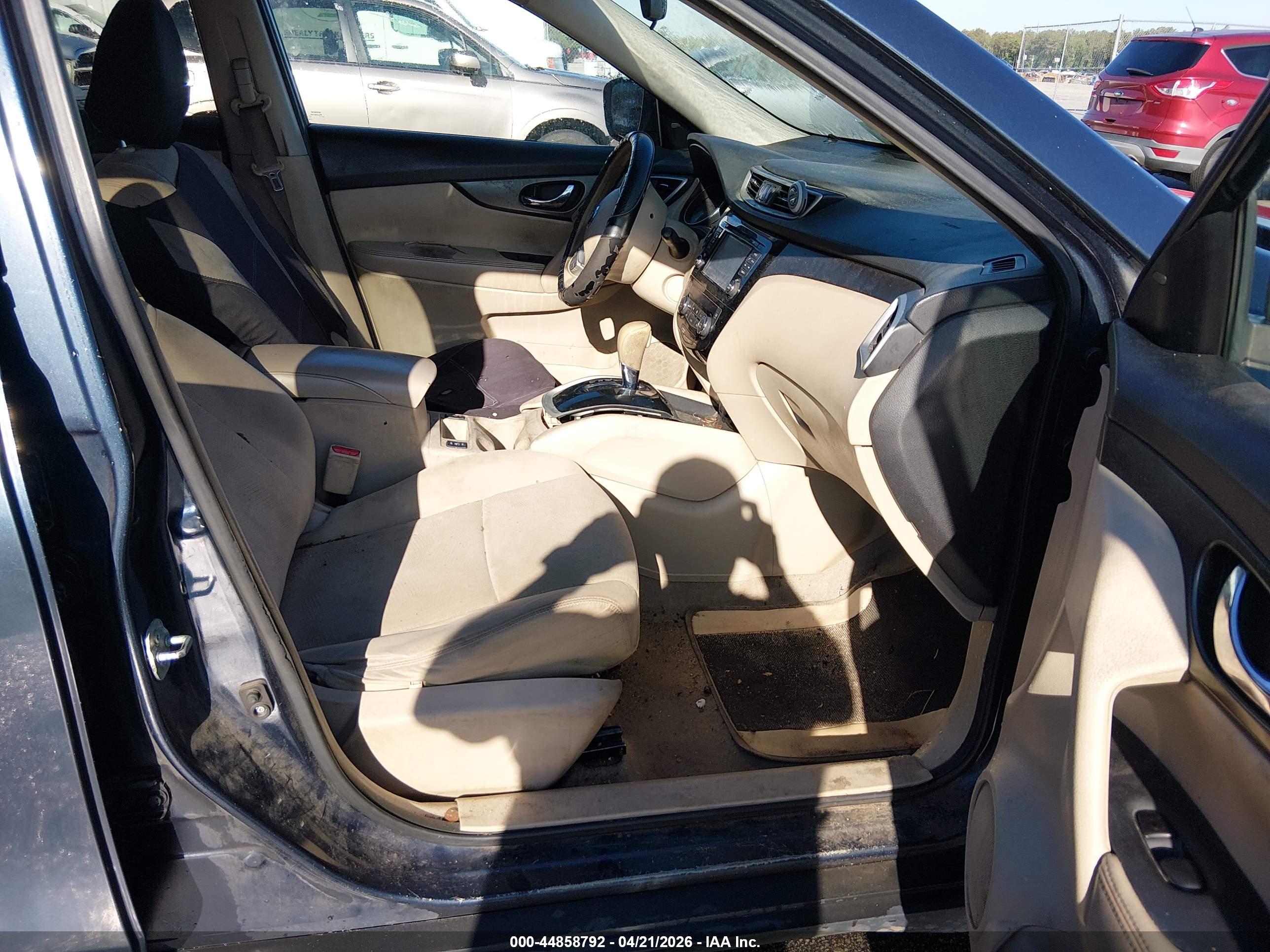 NISSAN ROGUE image 5
