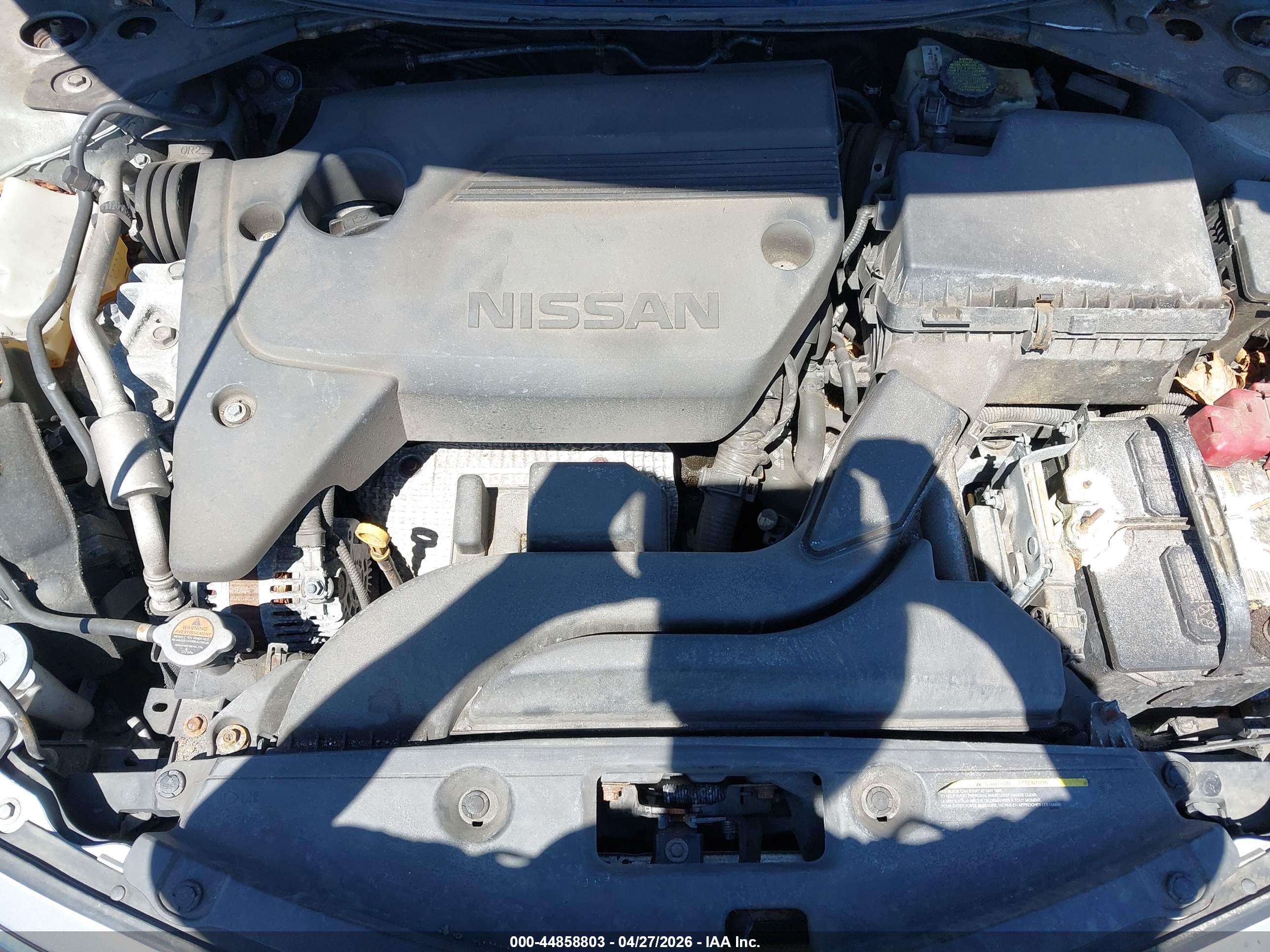 NISSAN ALTIMA image 10