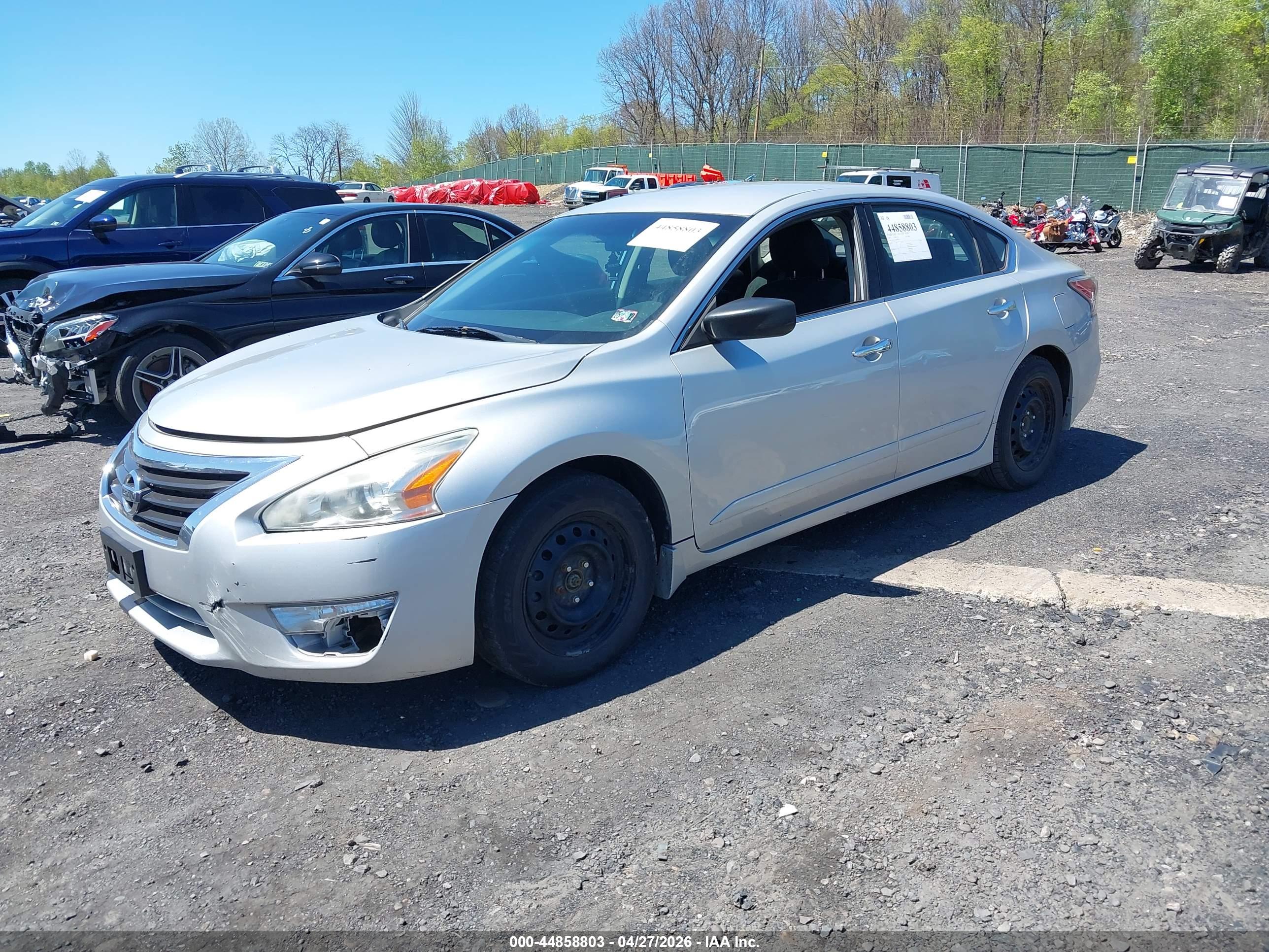 NISSAN ALTIMA image 2