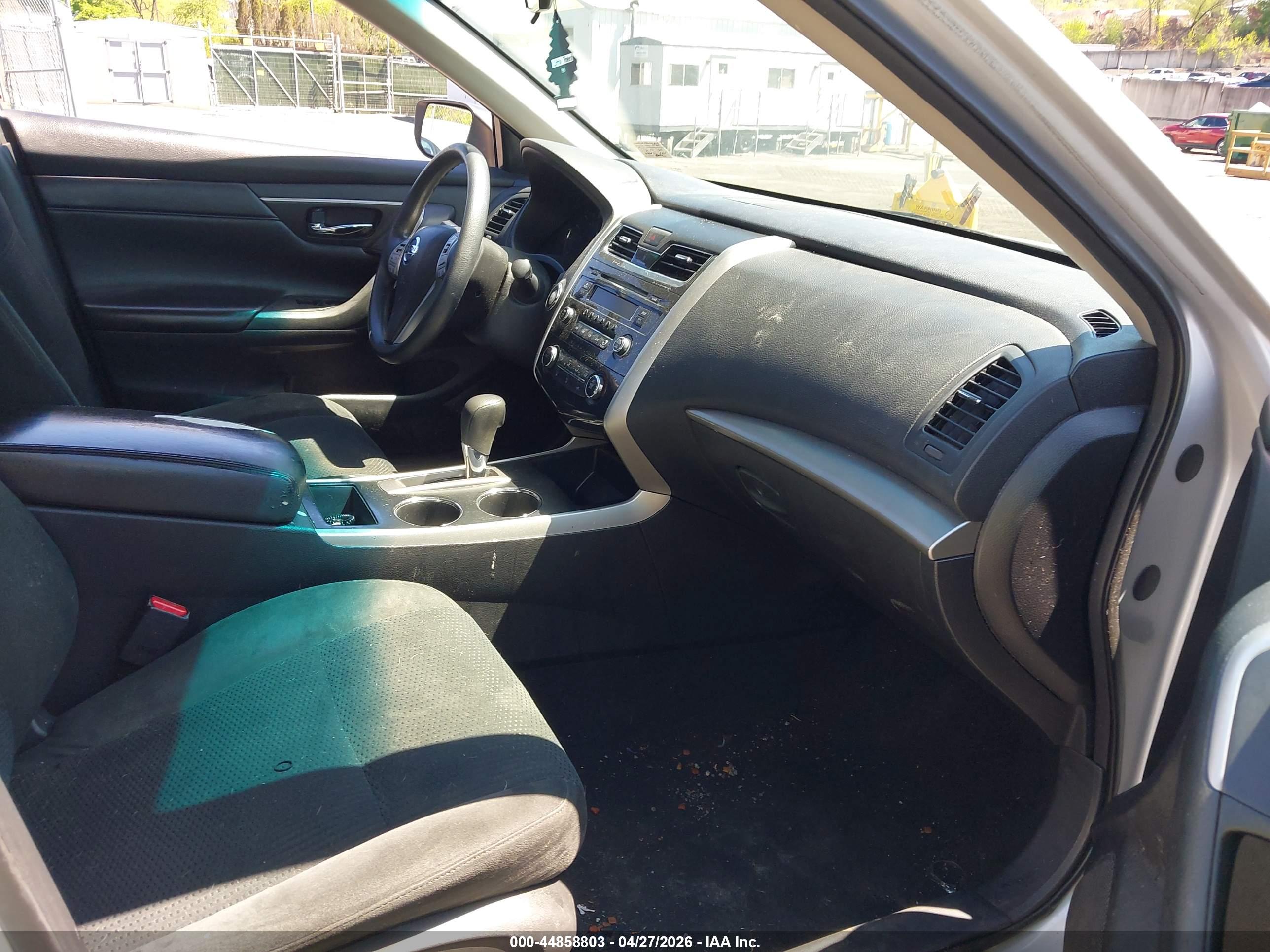 NISSAN ALTIMA image 5