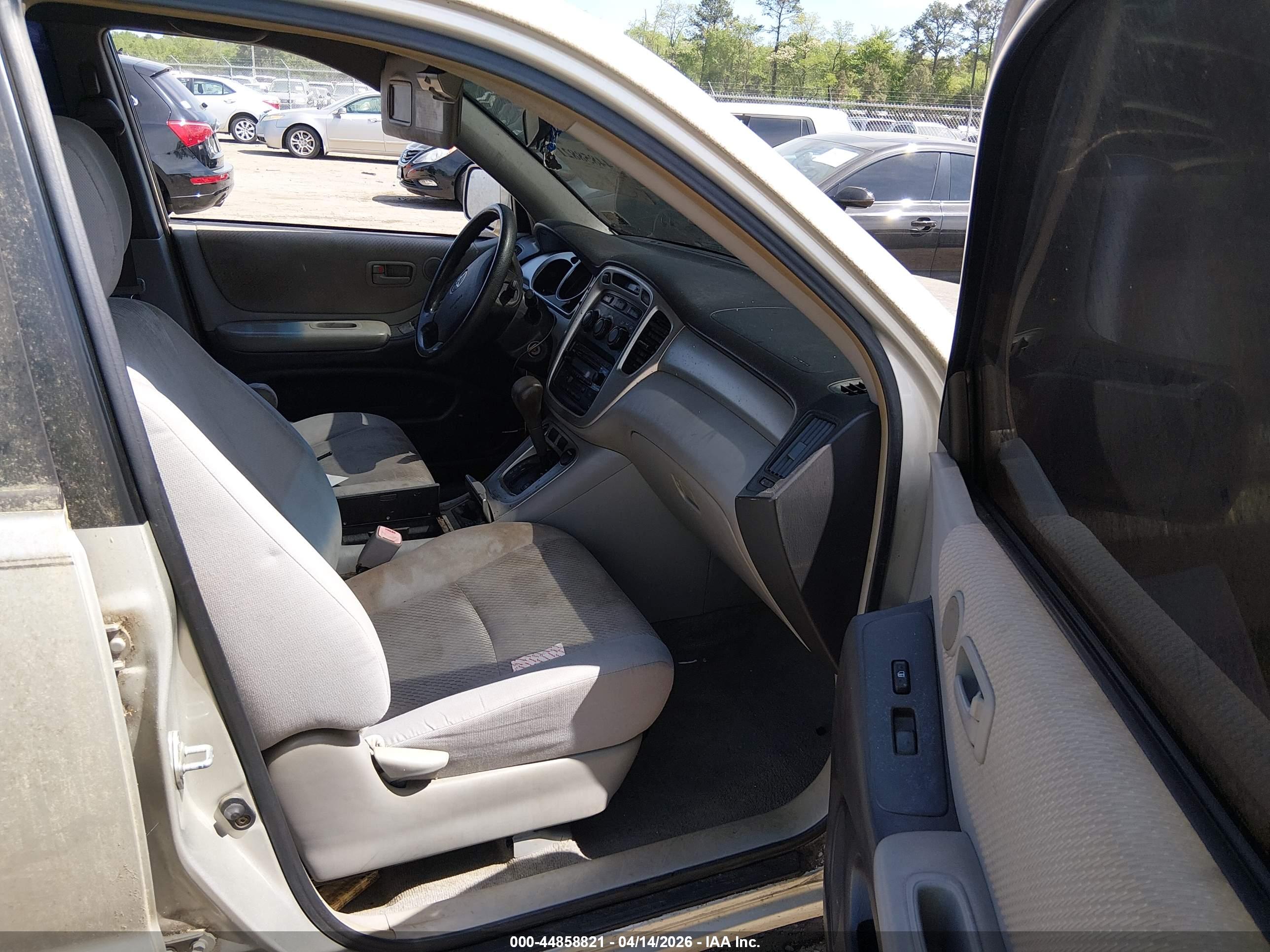 TOYOTA HIGHLANDER image 5