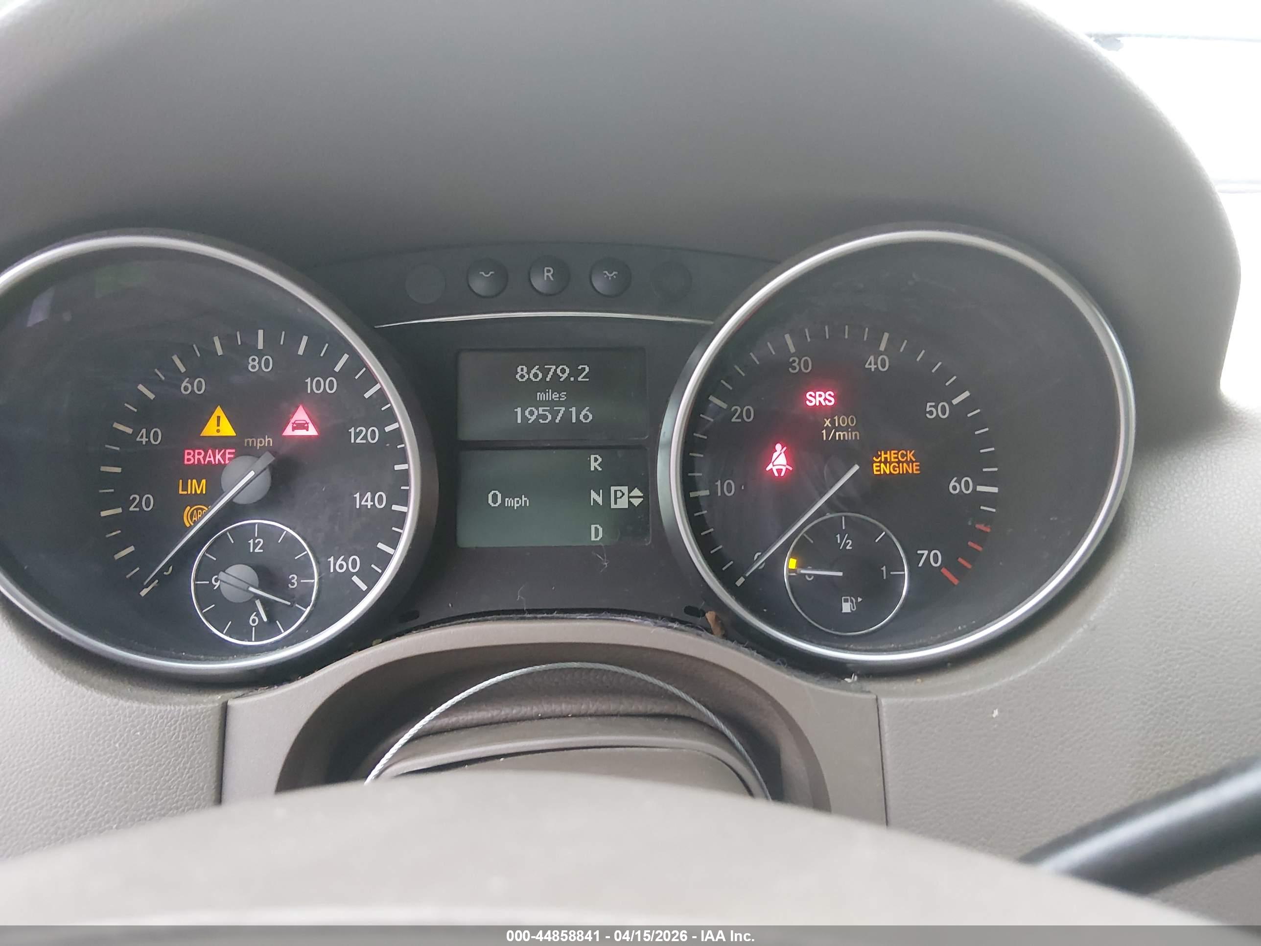MERCEDES-BENZ ML image 7
