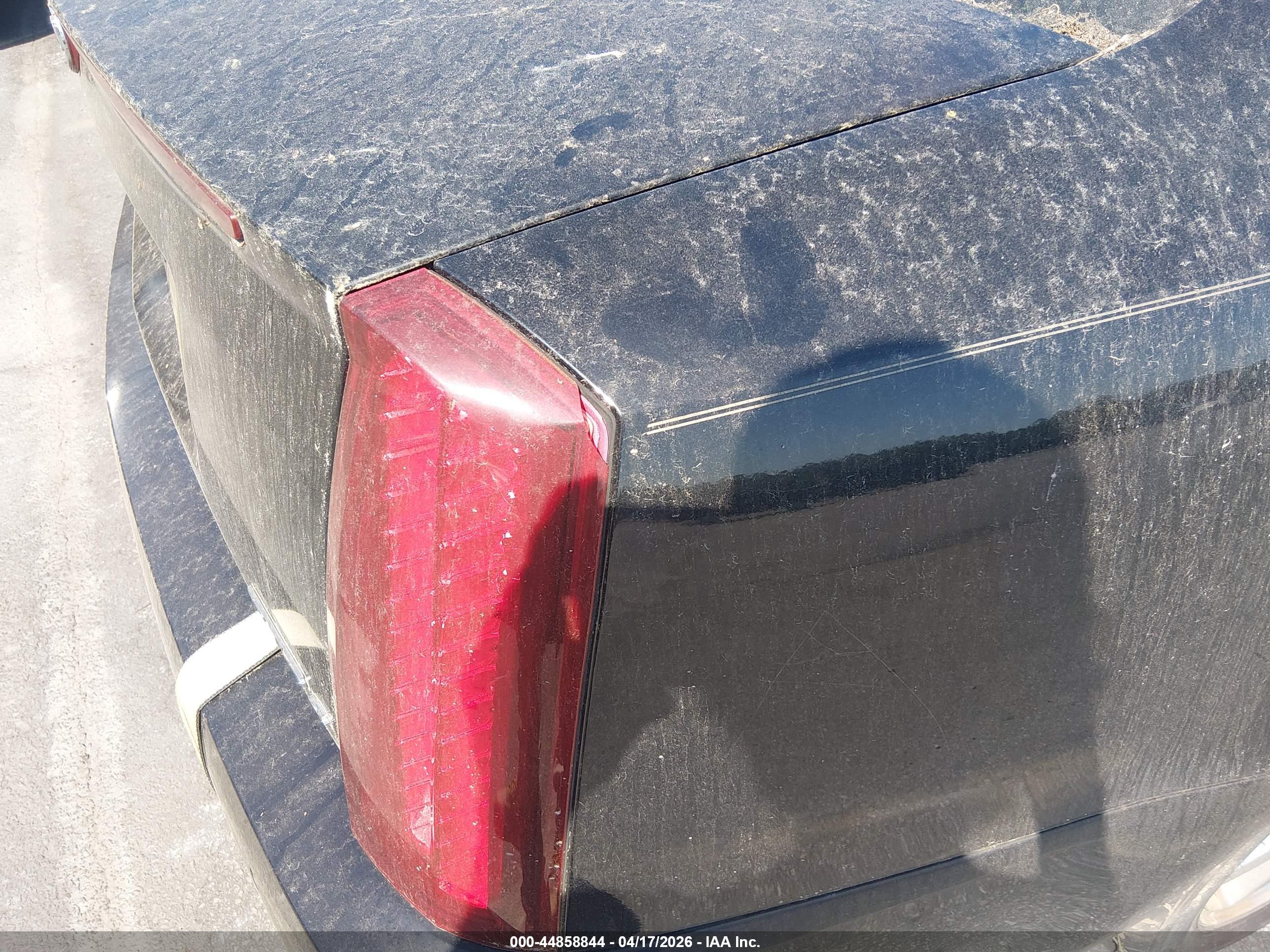 CADILLAC STS image 6