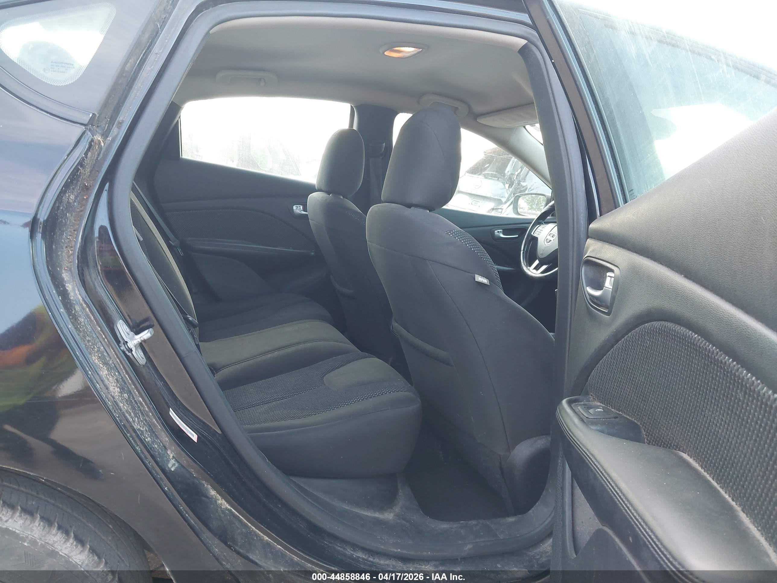 DODGE DART image 8