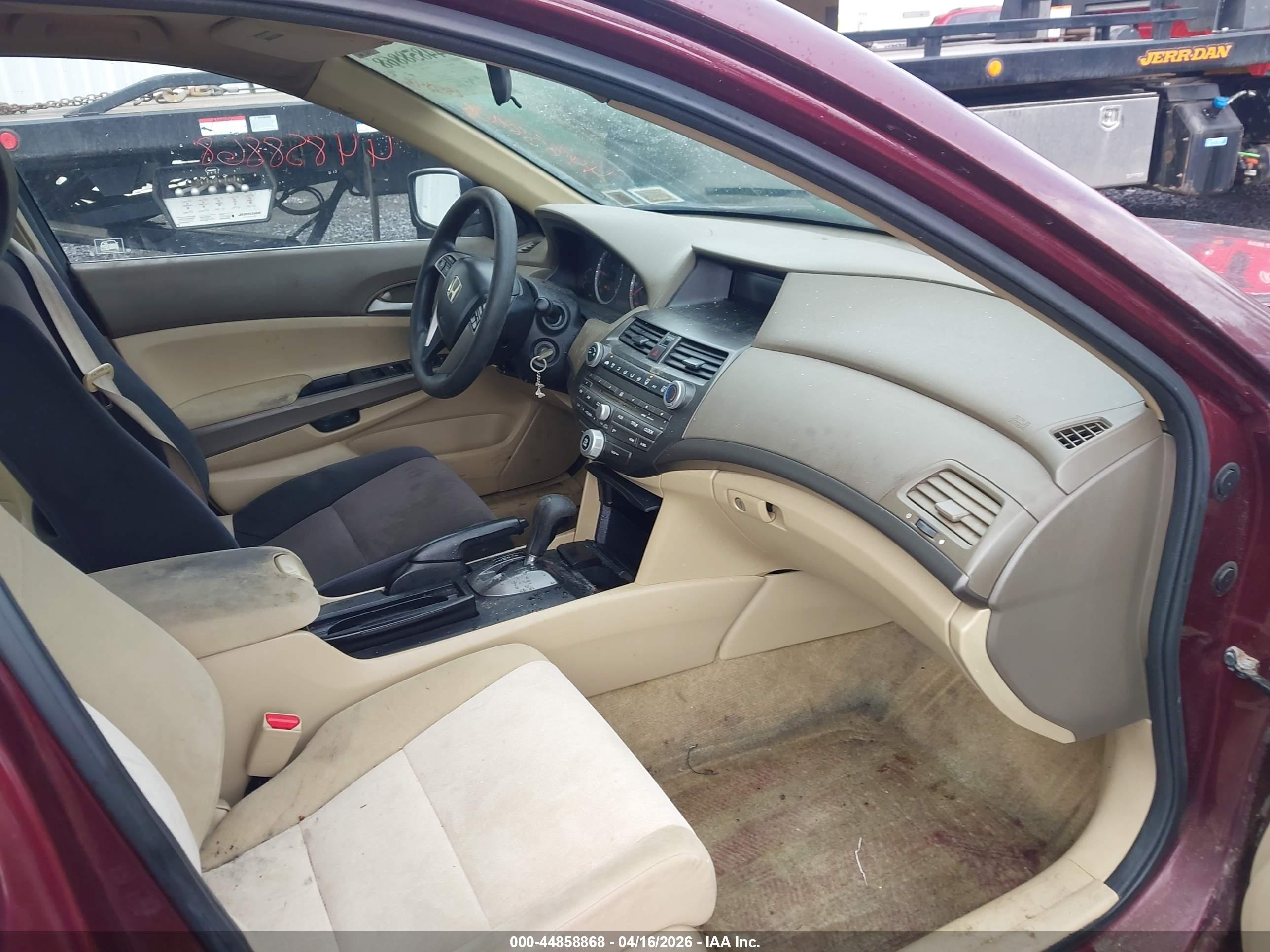 HONDA ACCORD image 5